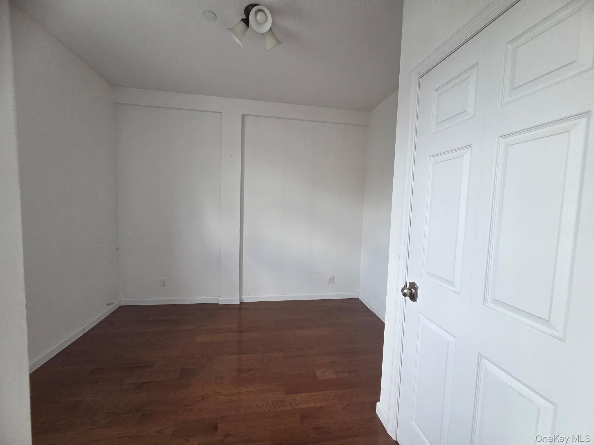 4043 97th Street 4th Floor Property Photo 11