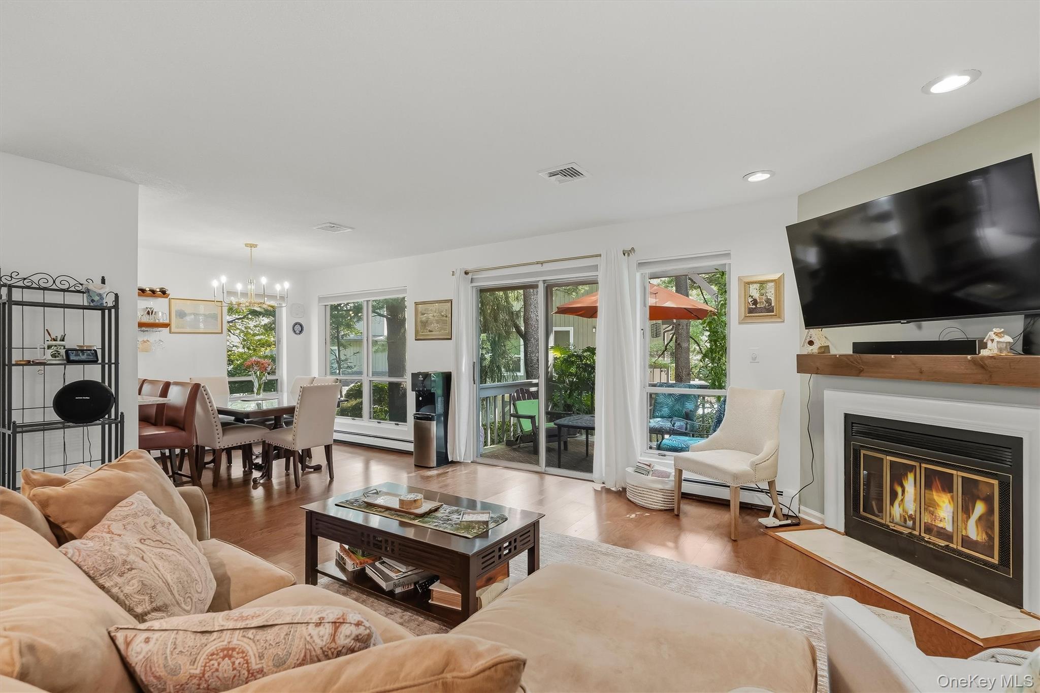 25 Villa Drive Property Photo 5