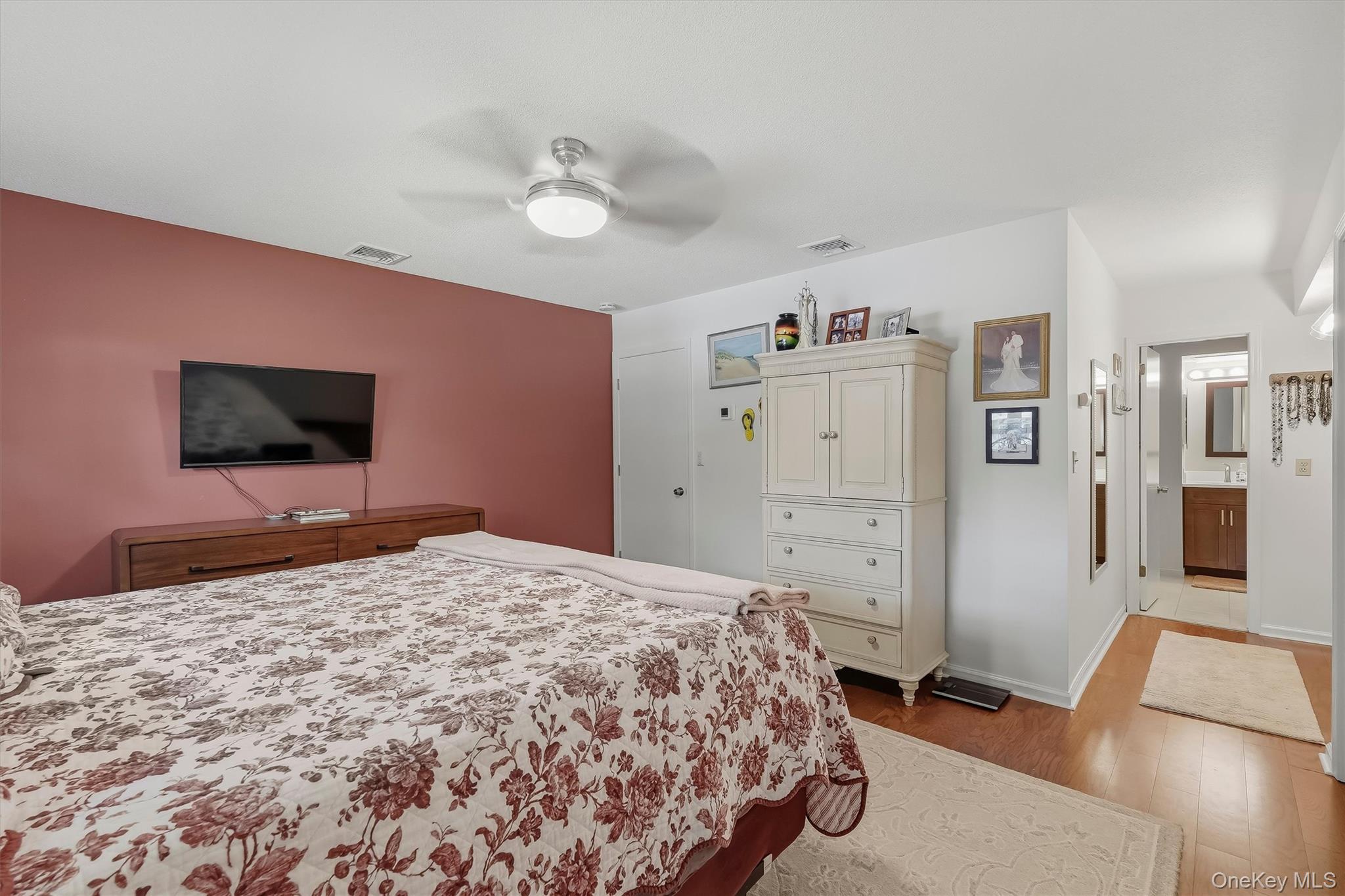 25 Villa Drive Property Photo 15