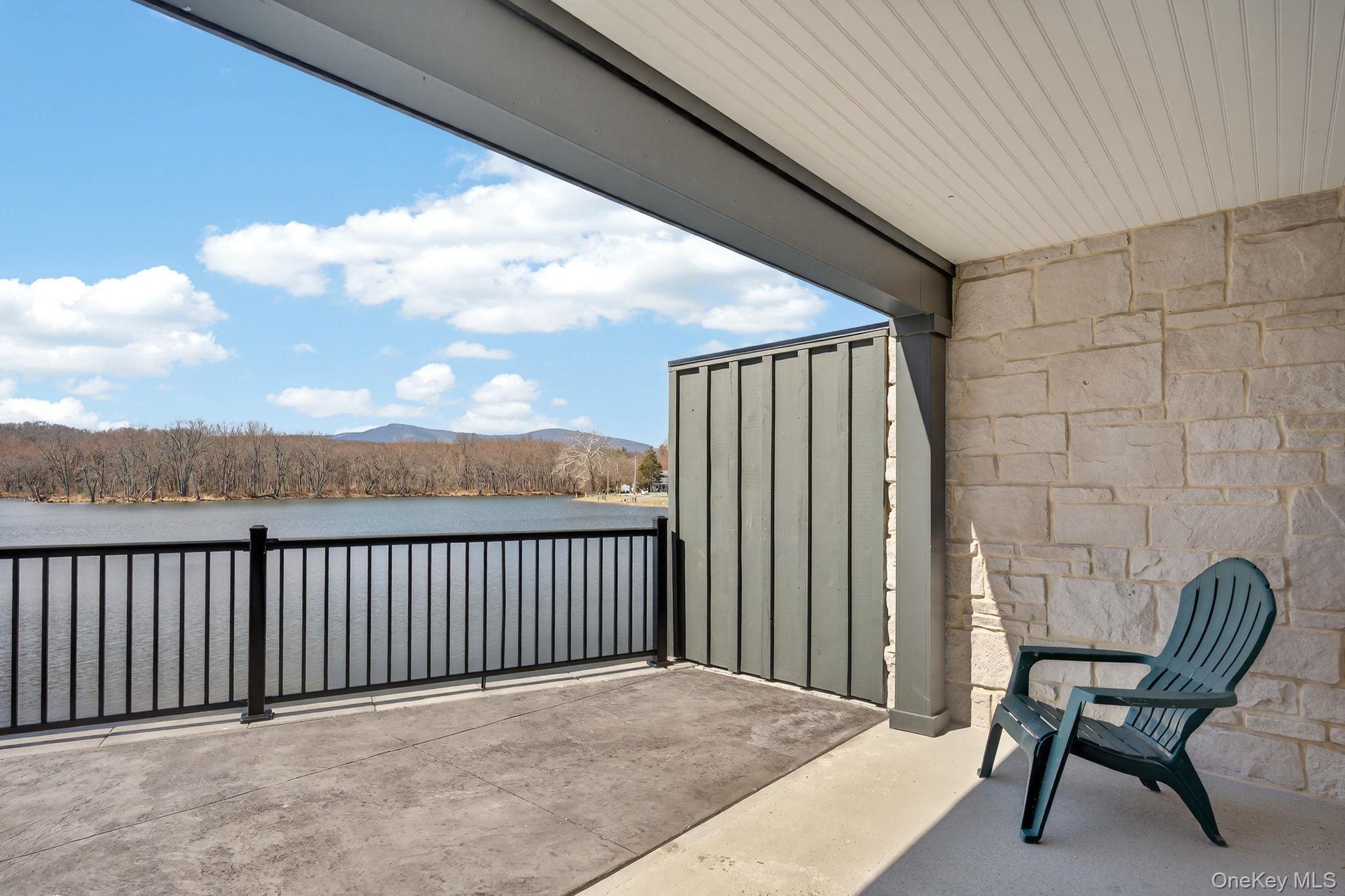 20 Icehouse Drive Property Photo 35