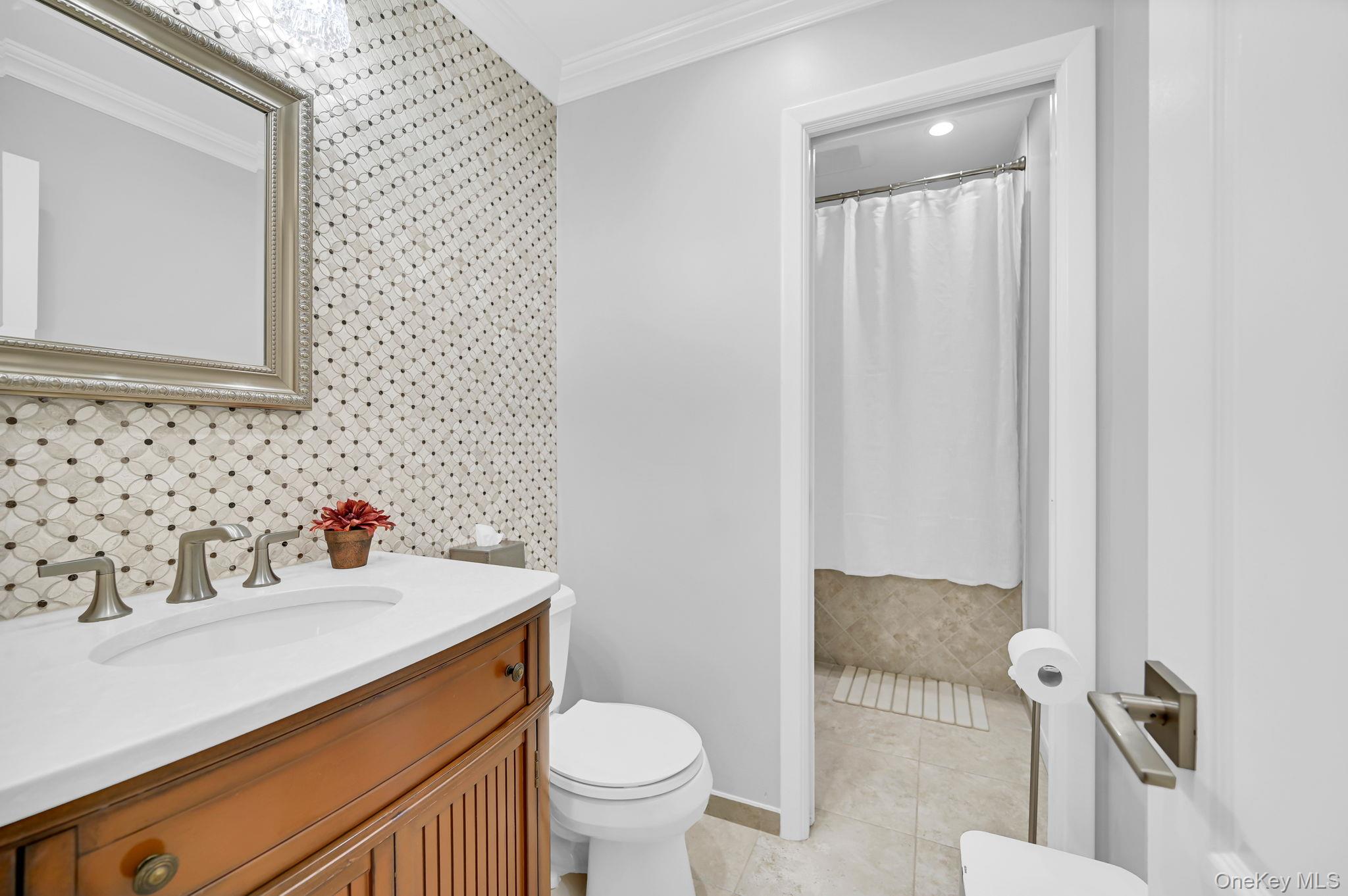 15 Ramapo Lane Property Photo 24