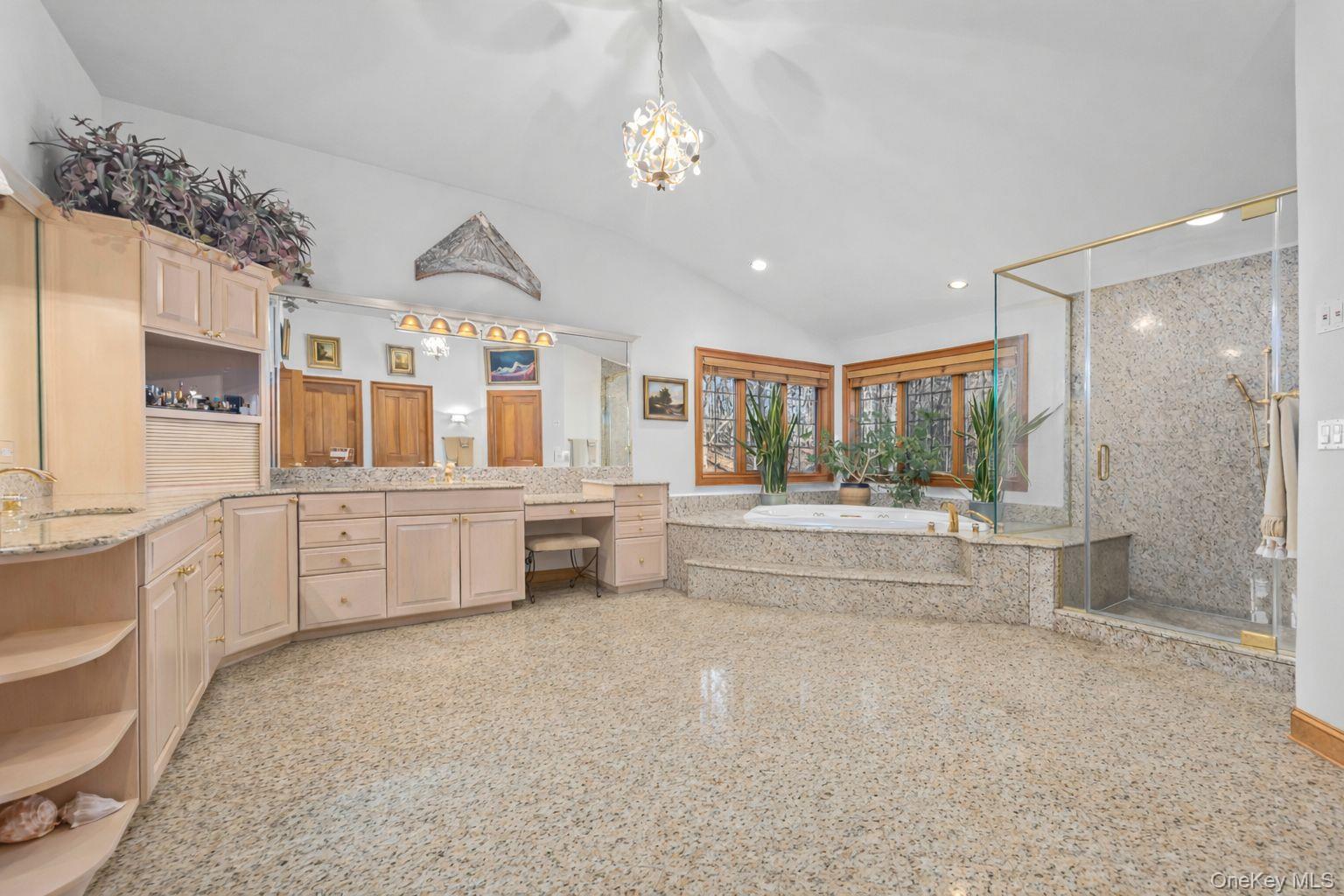 16 Reynwood Drive Property Photo 27