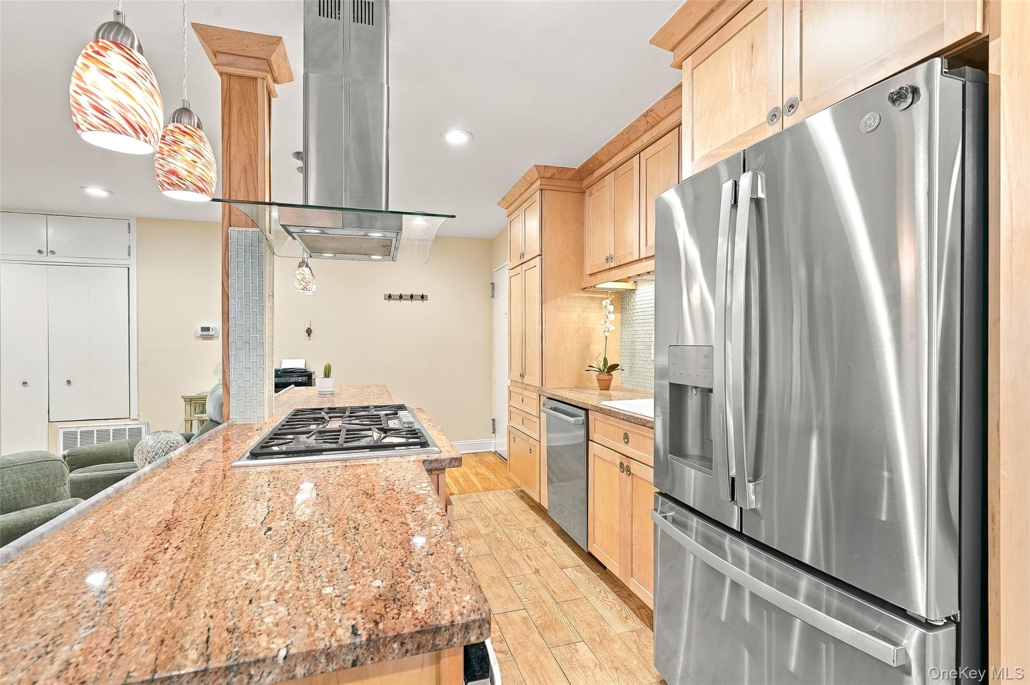 216 Purchase Street F Property Photo 9