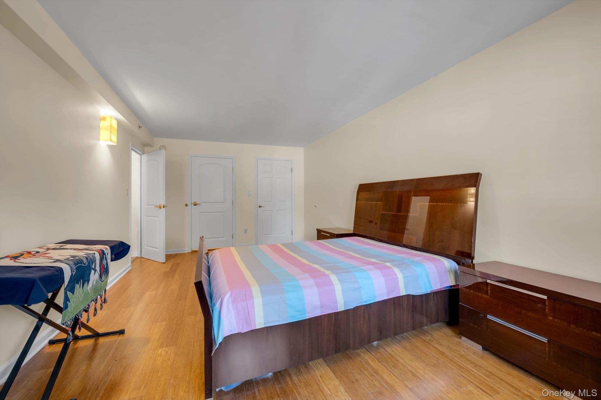 6434 Grand Central Parkway 3g Property Photo 12