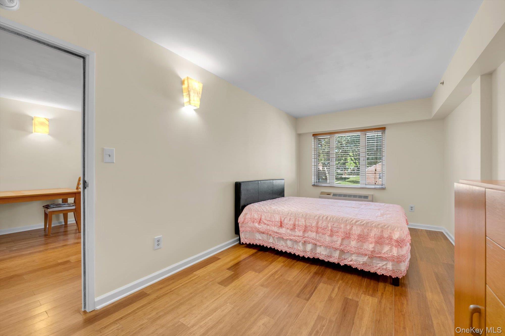 6434 Grand Central Parkway 3g Property Photo 14