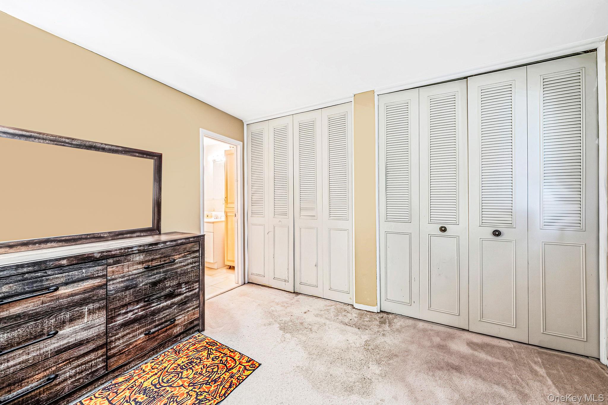 11 Glen Hollow Drive D7 Property Photo 16