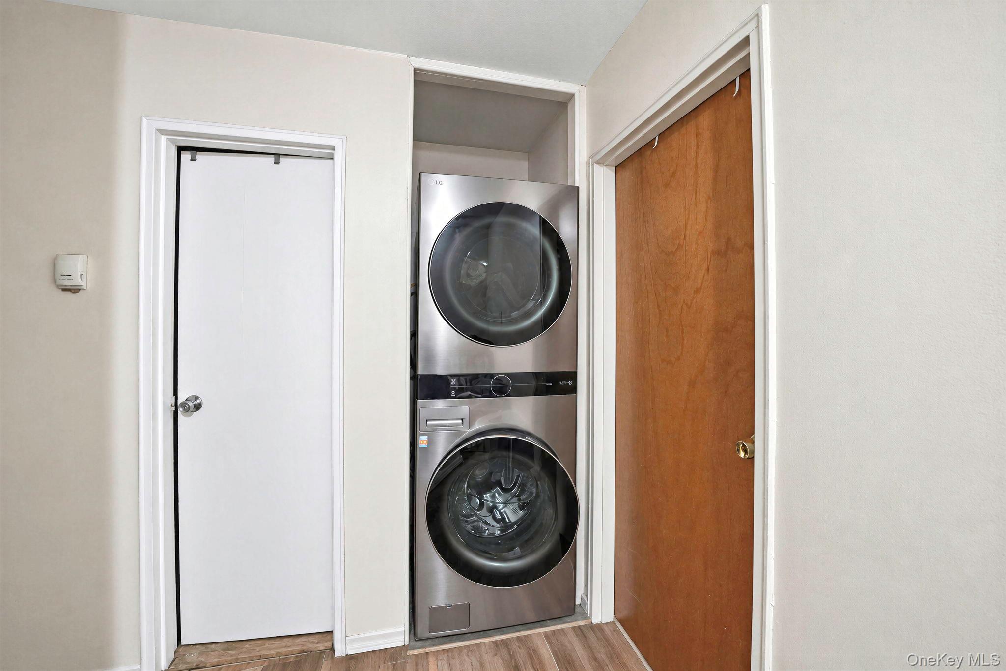 11 Glen Hollow Drive D7 Property Photo 26