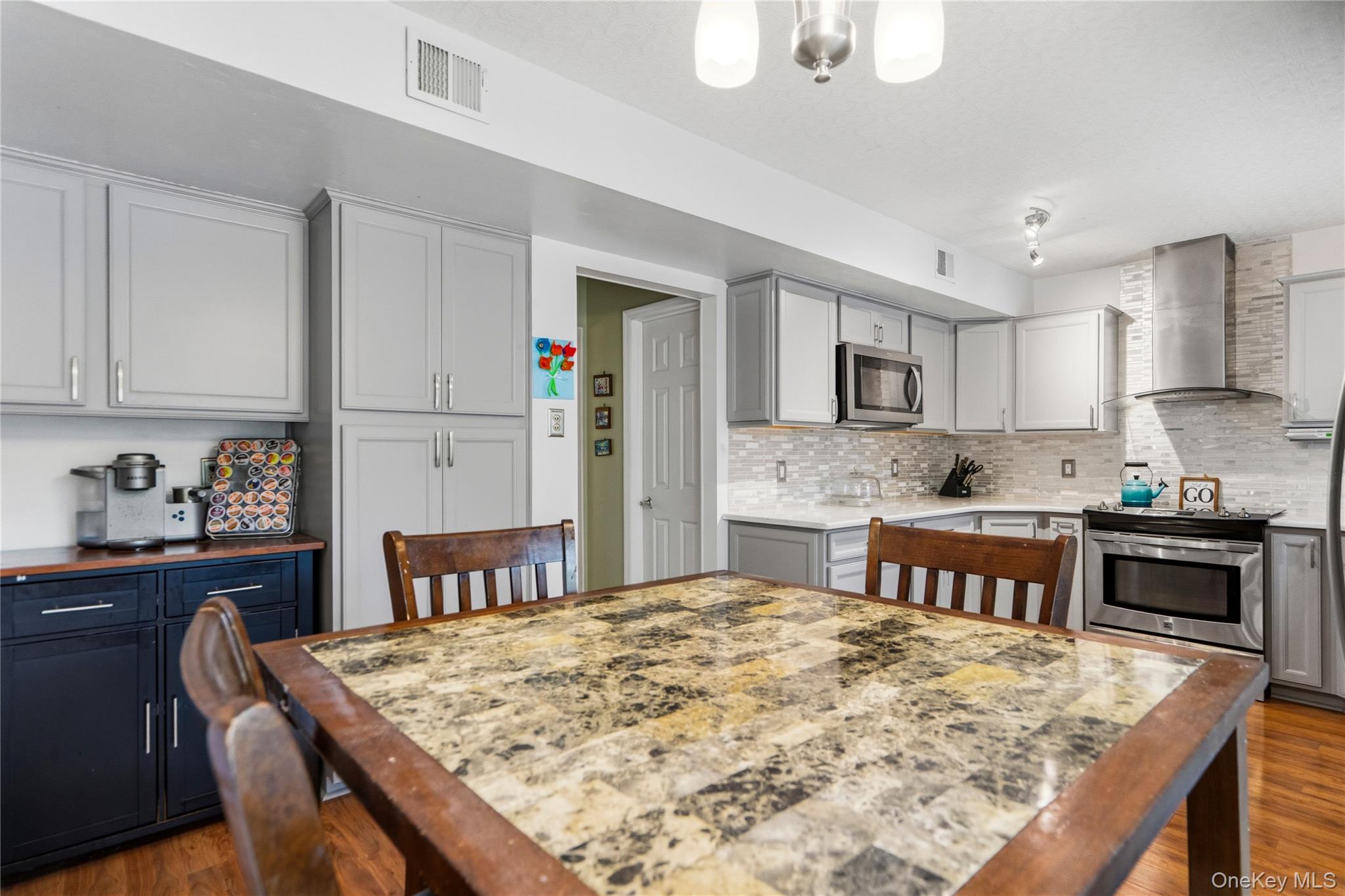 3 Palfrey Street Property Photo 18