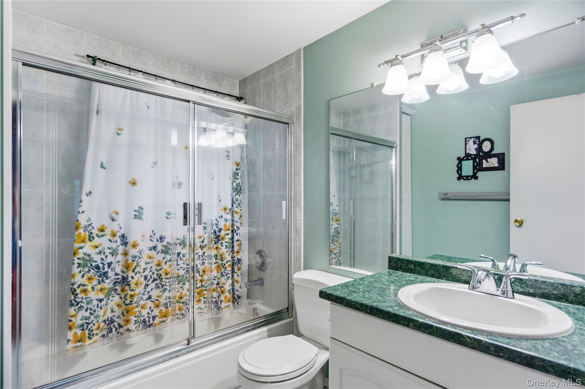 3 Palfrey Street Property Photo 38