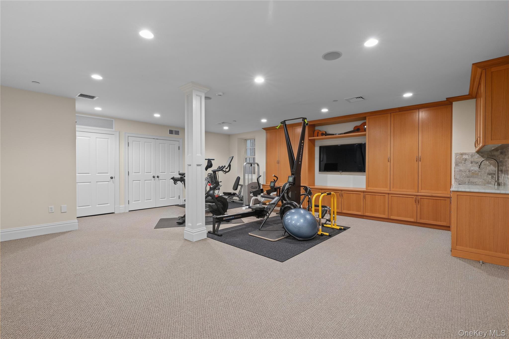26 Archer Road Property Photo 40