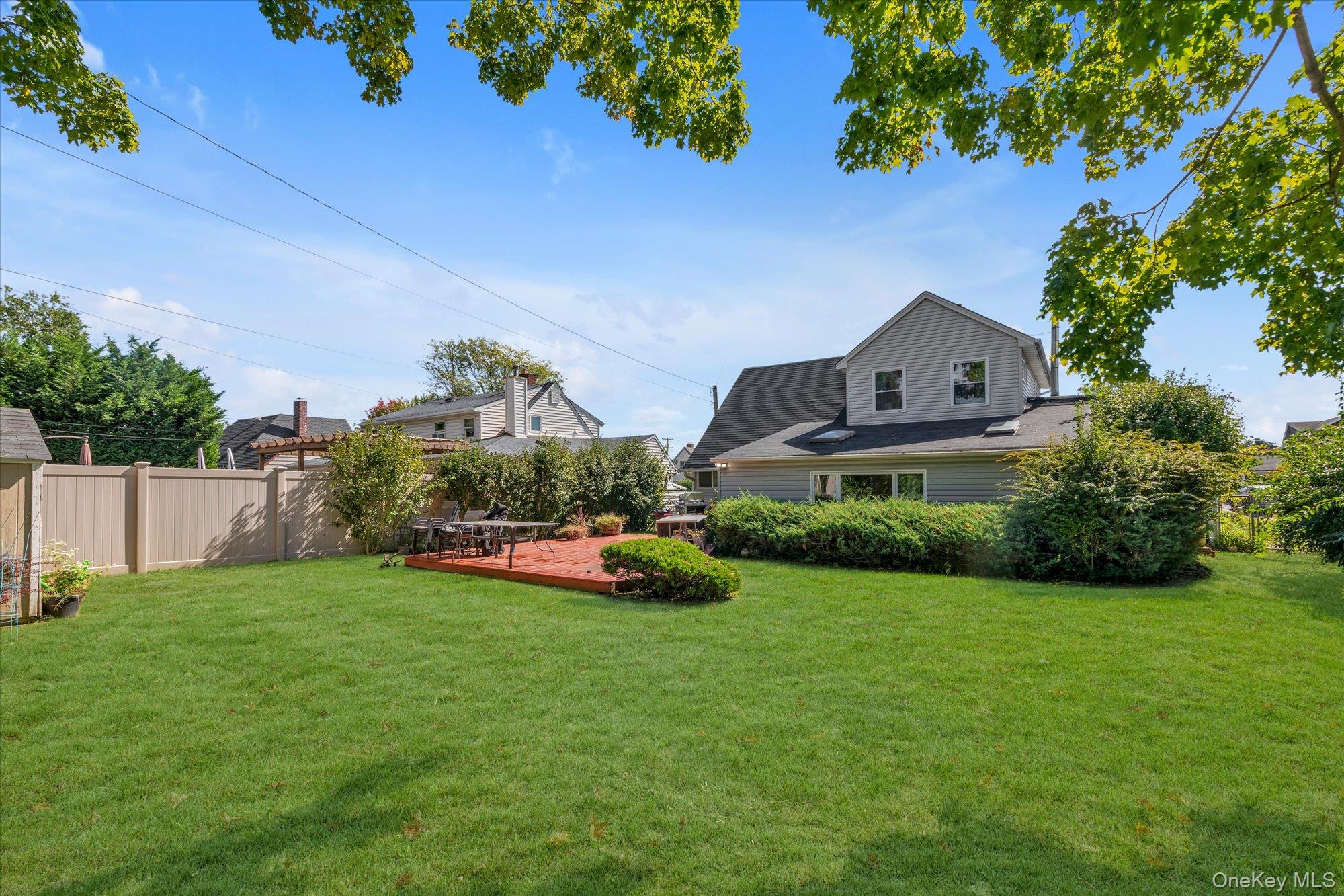 157 Land Lane Property Photo 21