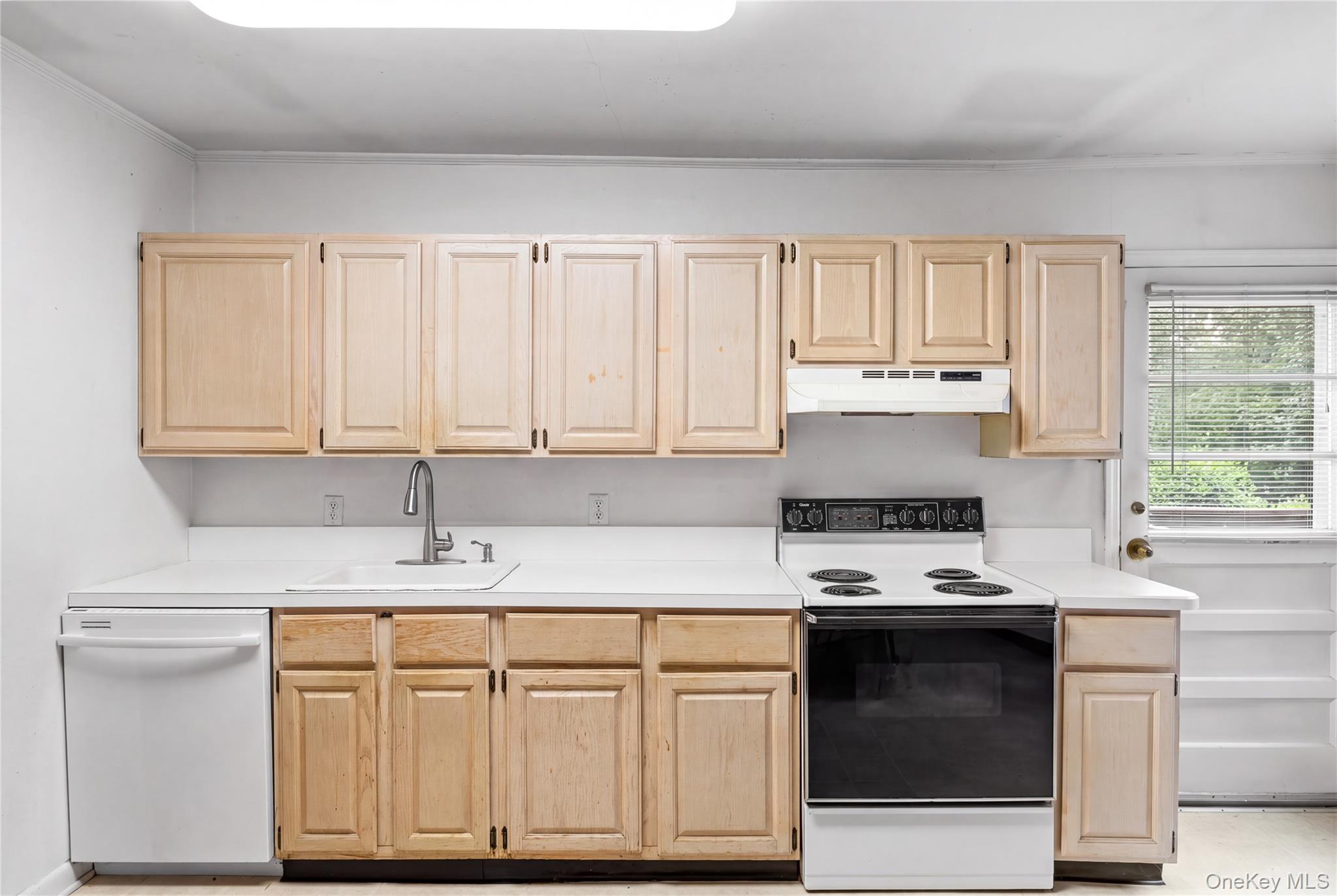 7 Barby Lane Property Photo 12
