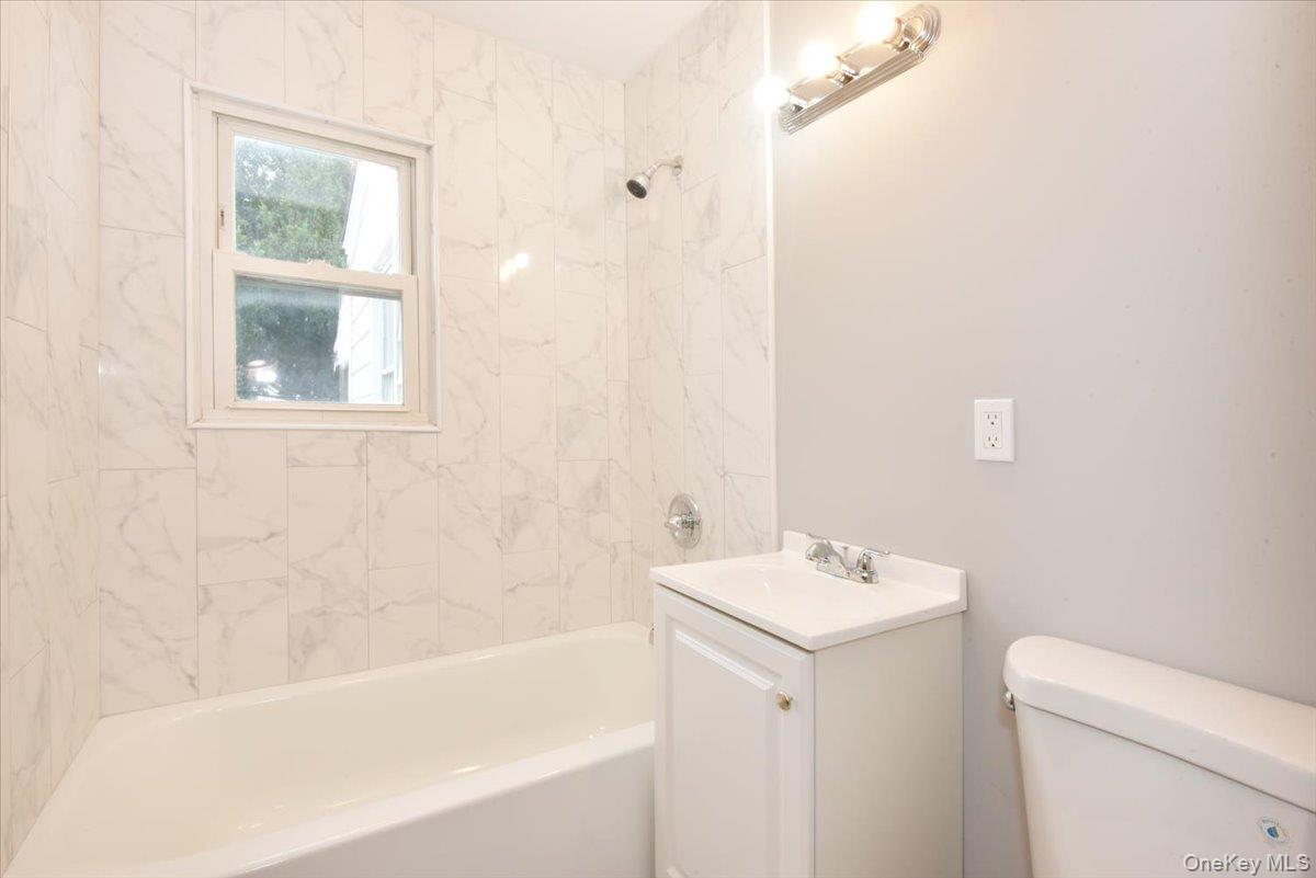 235 Madison Avenue Property Photo 19