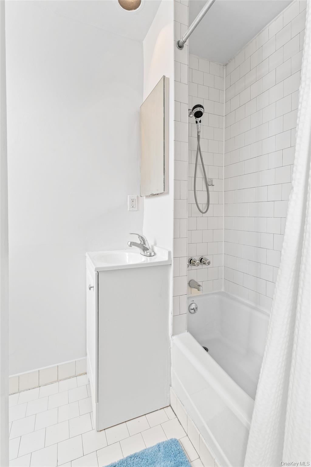 300 8th Avenue 4n Property Photo 8
