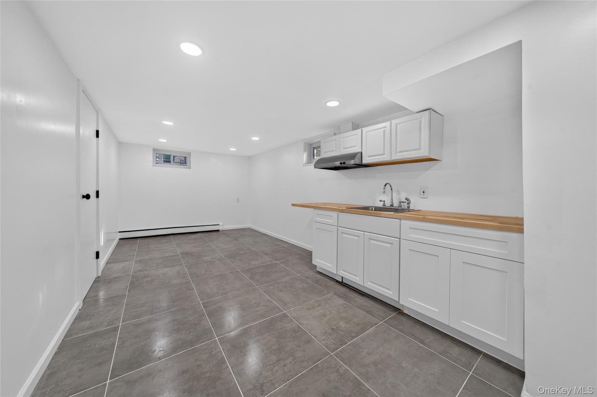 28 Roslyn Avenue Property Photo 26