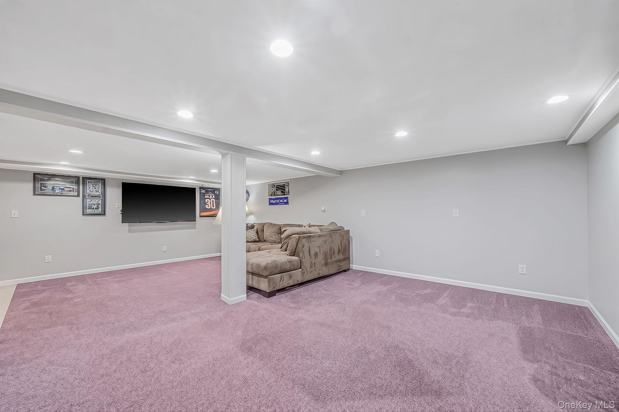 16 Salem Road Property Photo 30