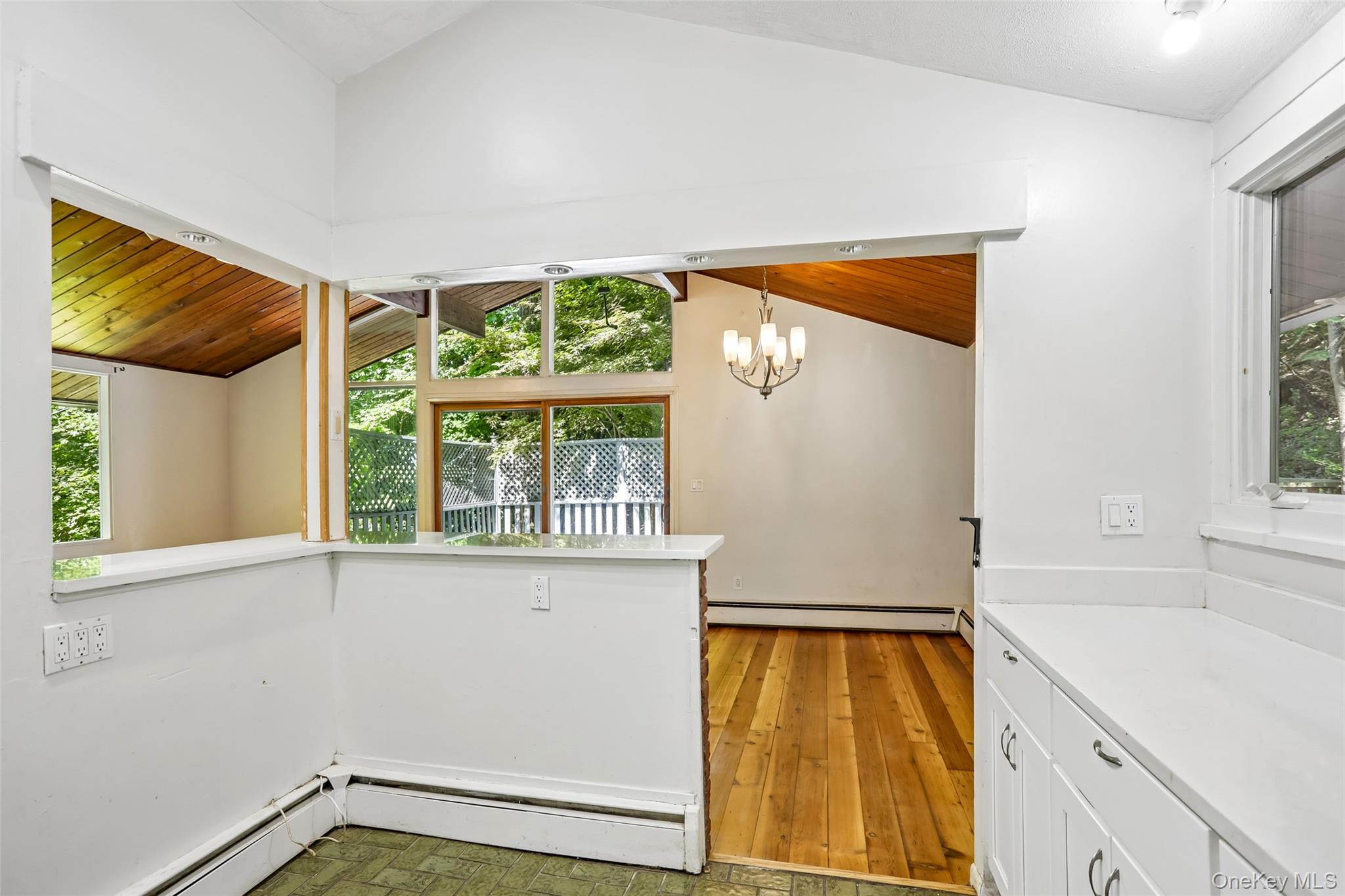 951 Haverstraw Road Property Photo 12