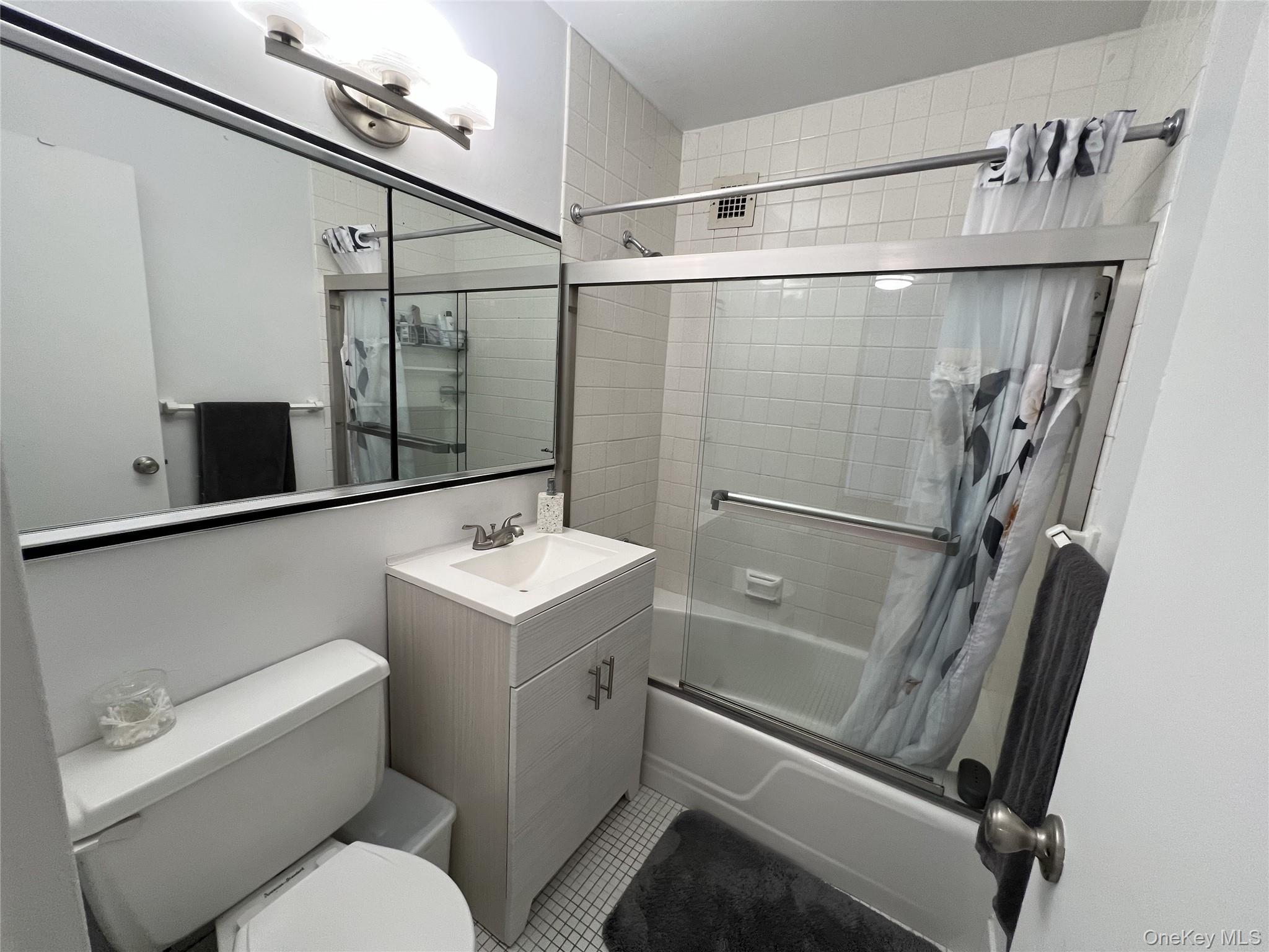 30 Lake Street 8d Property Photo 13