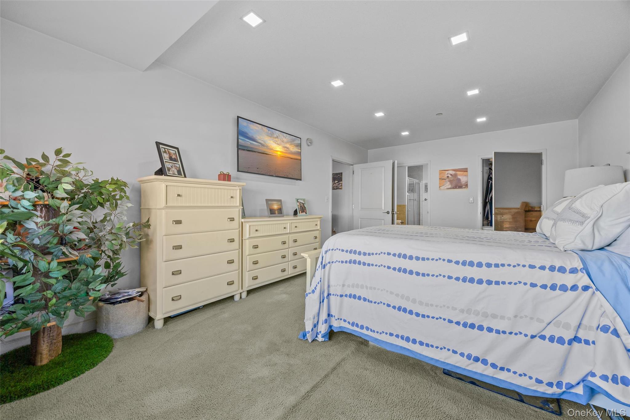 136 Beach 117th Street 2h Property Photo 12