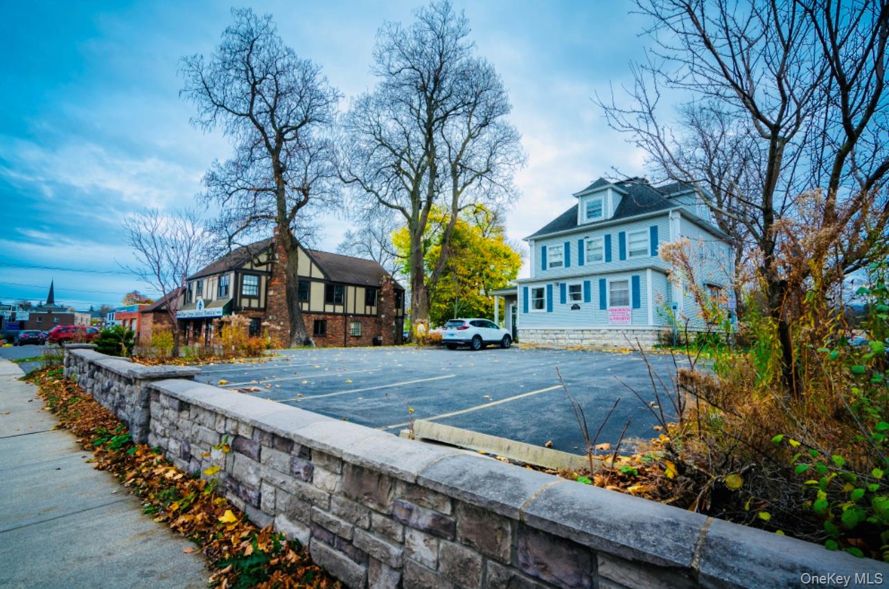 3911 Main Street Property Photo 2