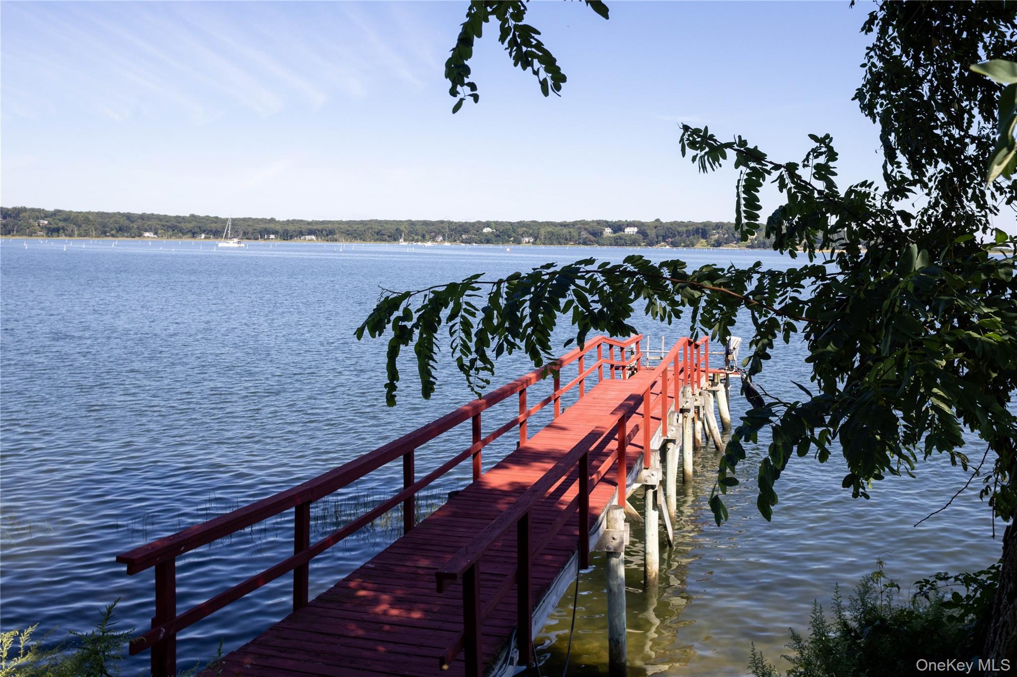 7 Lighthouse Point Property Photo 6