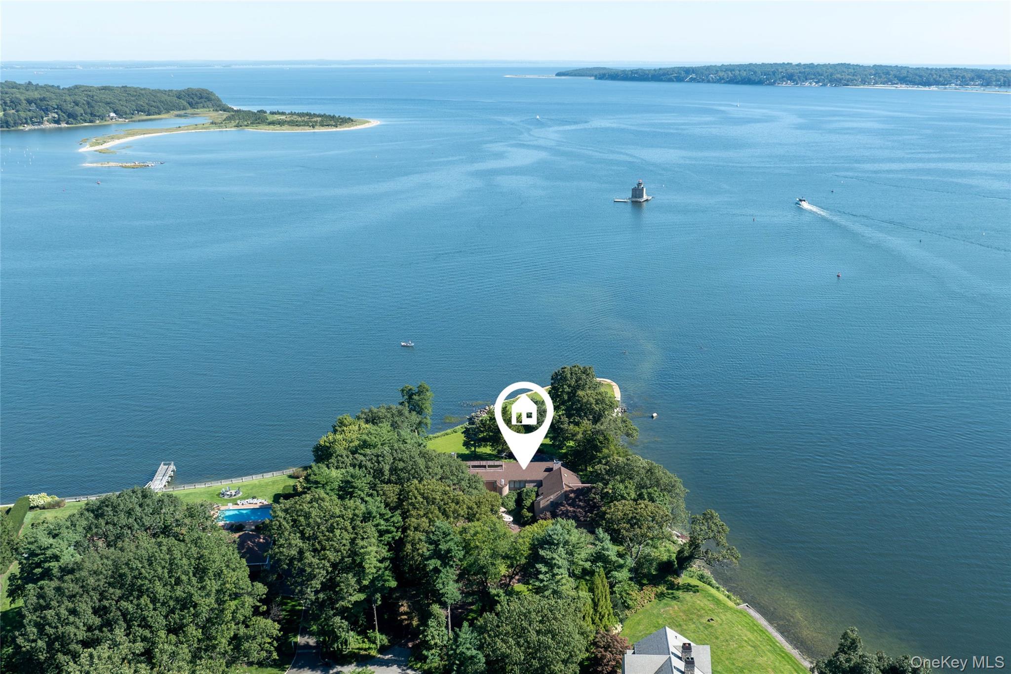 7 Lighthouse Point Property Photo 7