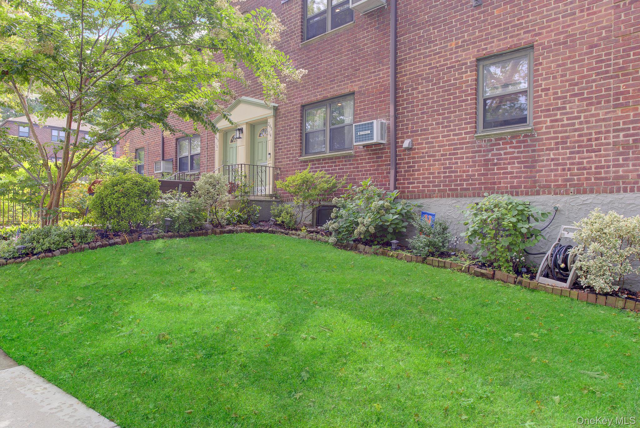 245-14 61st Avenue 0126 Property Photo 21