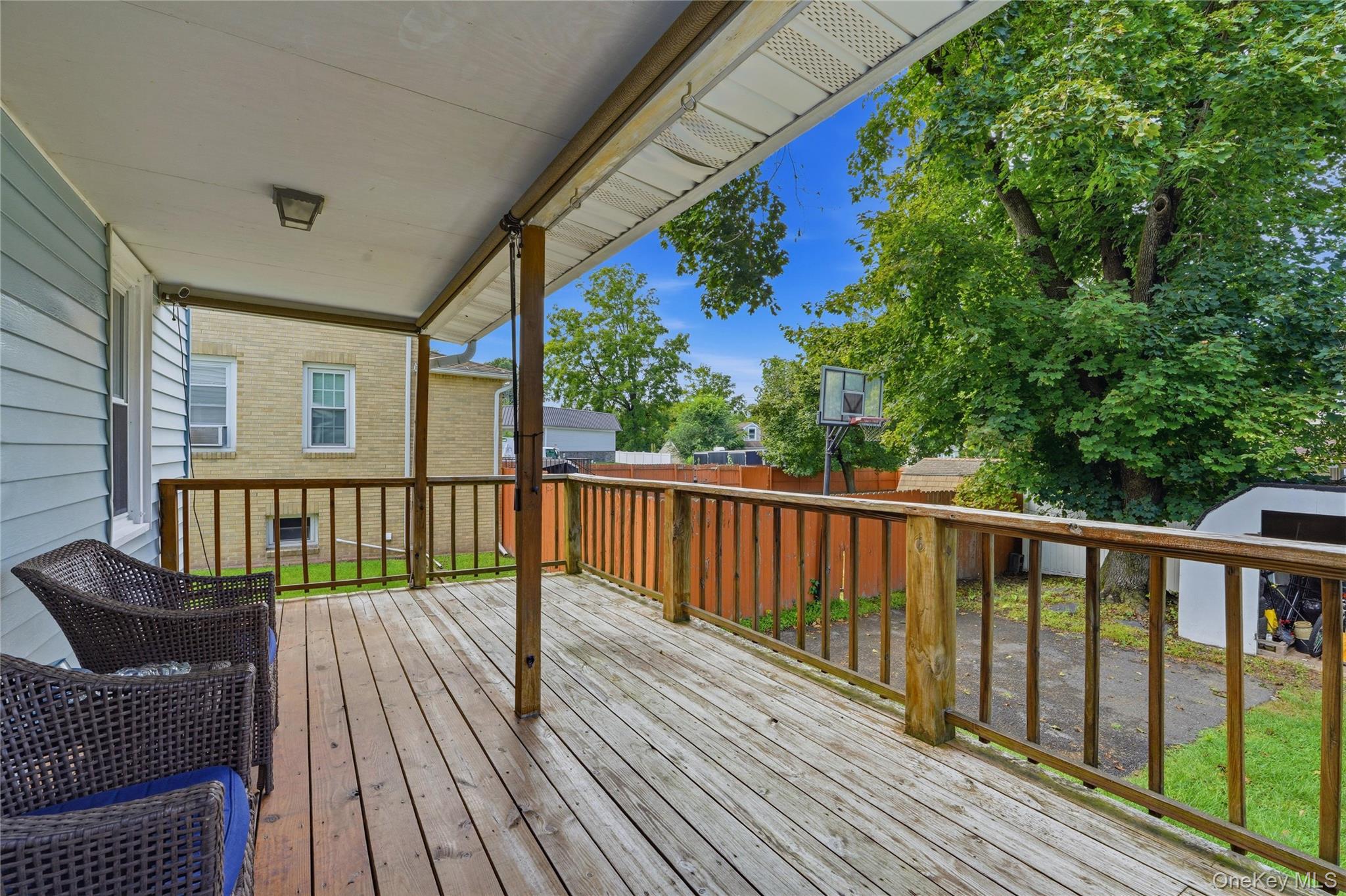 335 Lucas Avenue Property Photo 24