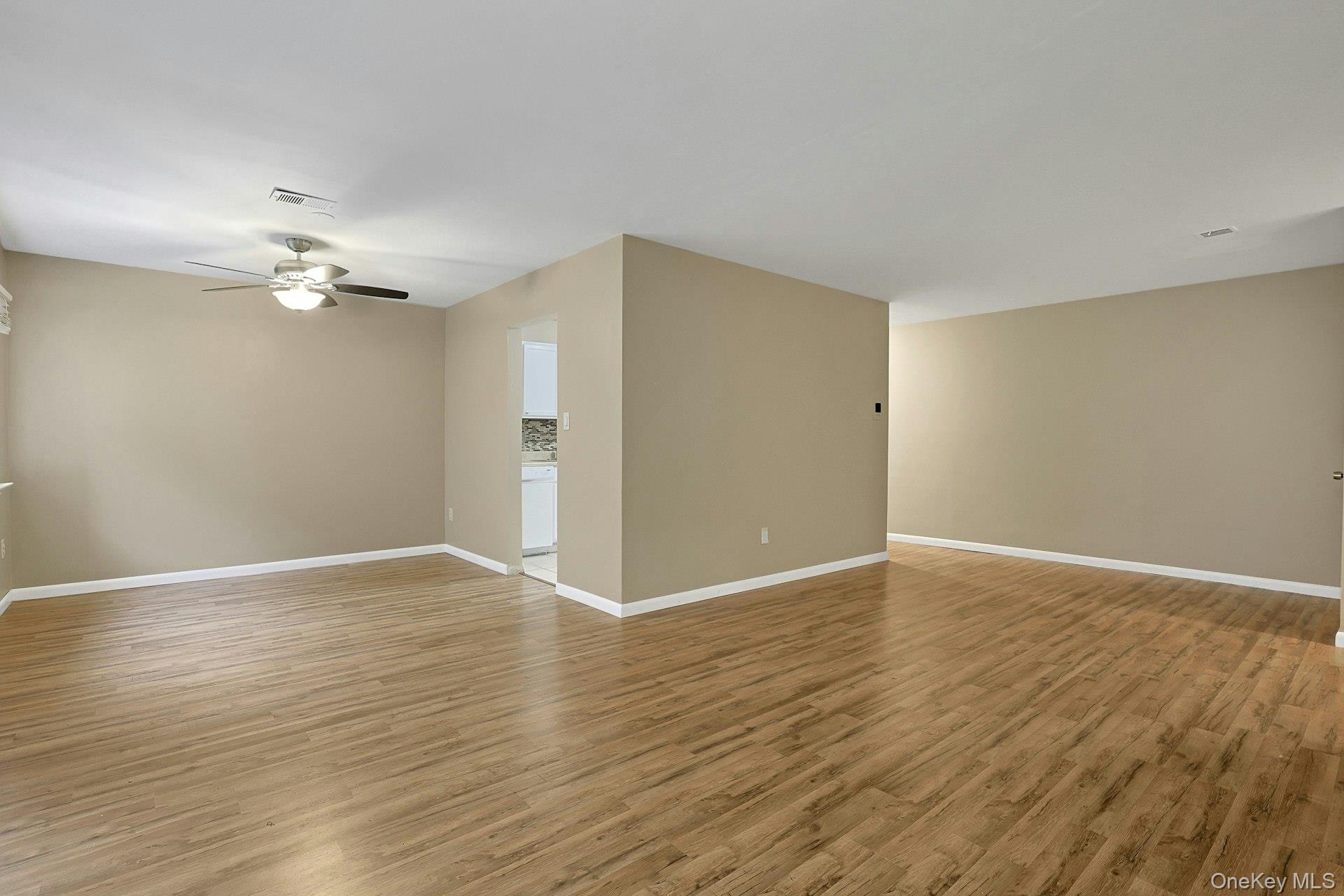 214 Kennedy Drive Property Photo 7