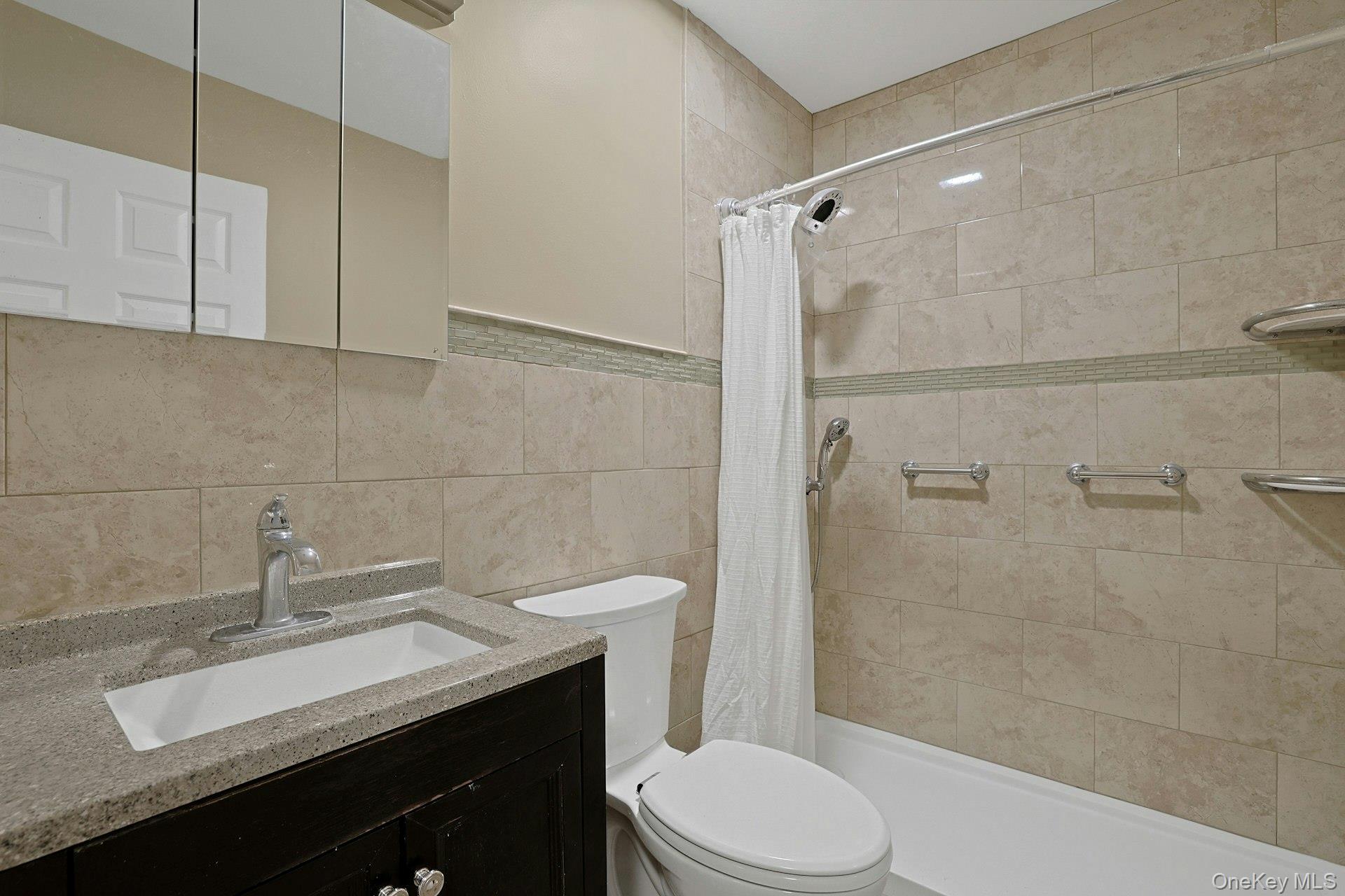 214 Kennedy Drive Property Photo 21