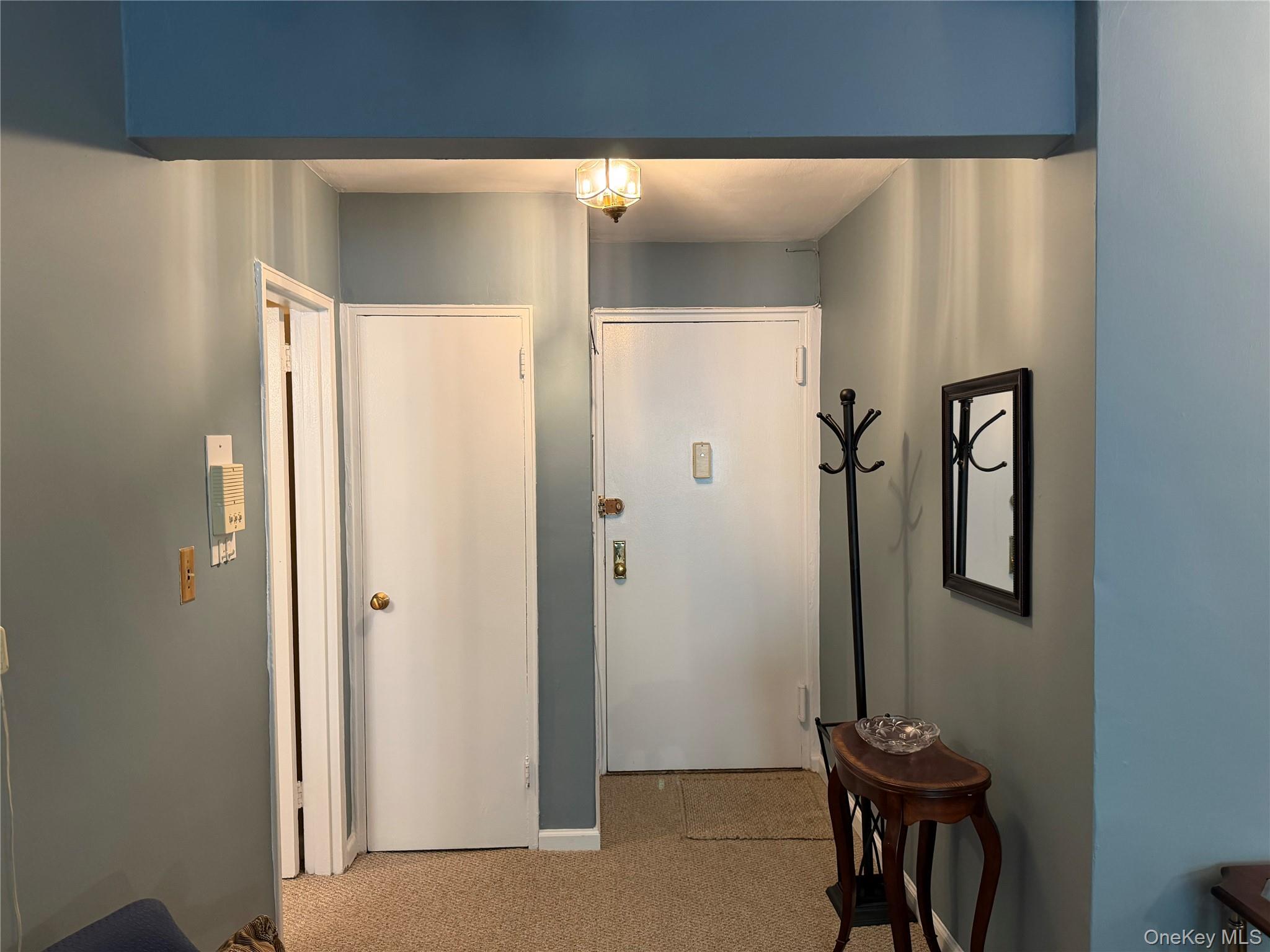 43-25 Douglaston Parkway 4e Property Photo 2