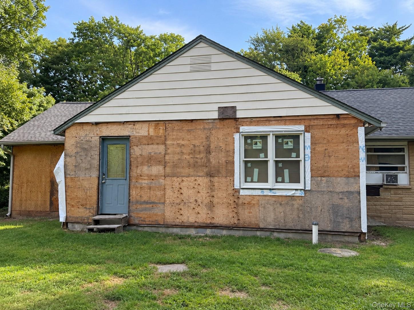 715 E Hampton Sag Harbor Turnpike Property Photo 1