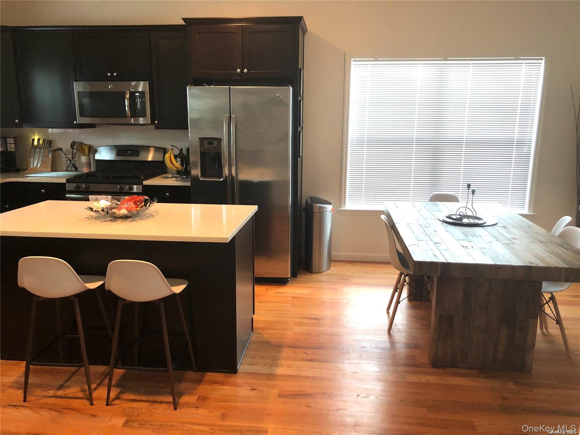 9 Mohegan Avenue A Property Photo 3