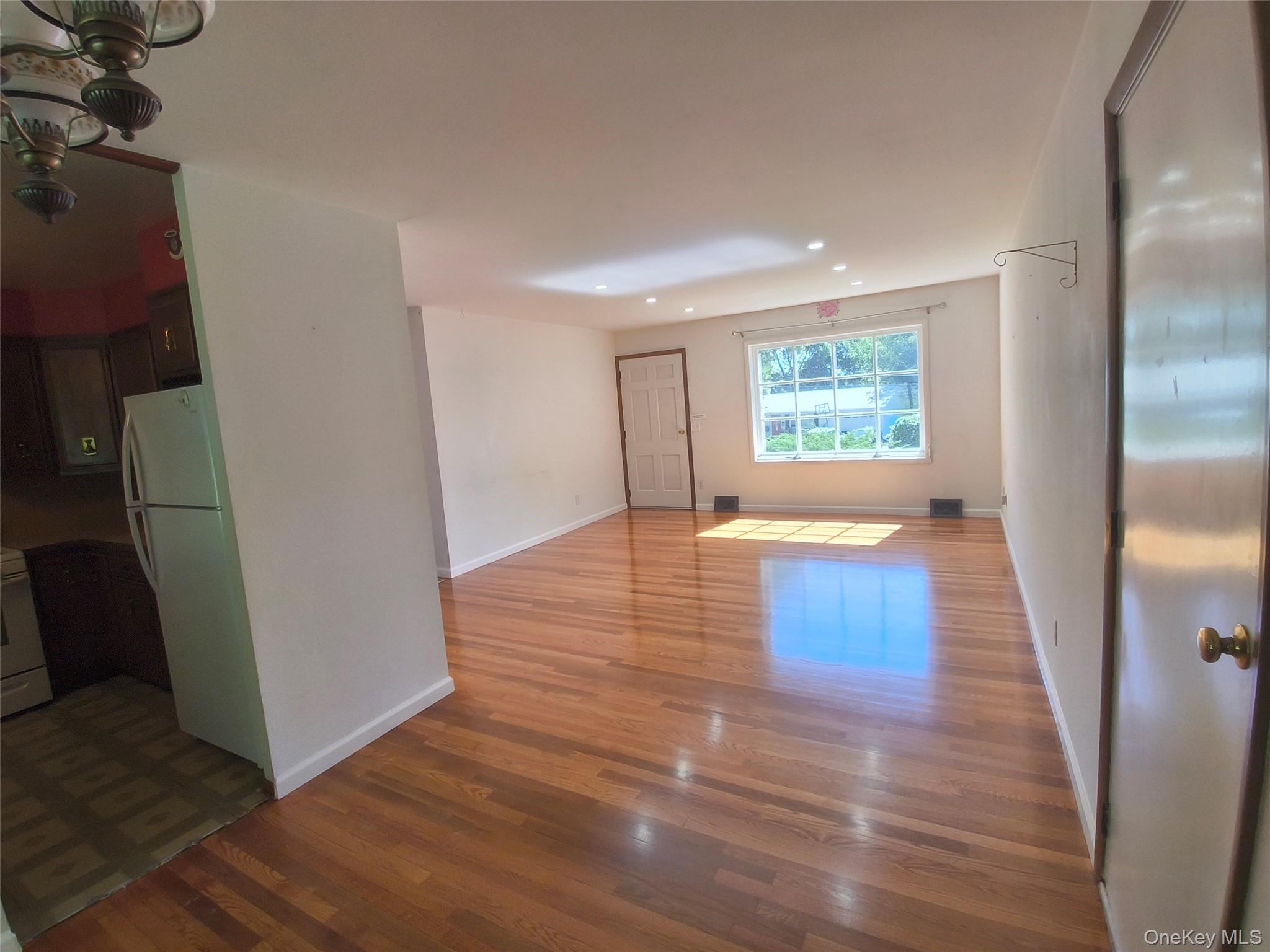 515 High Street Property Photo 6