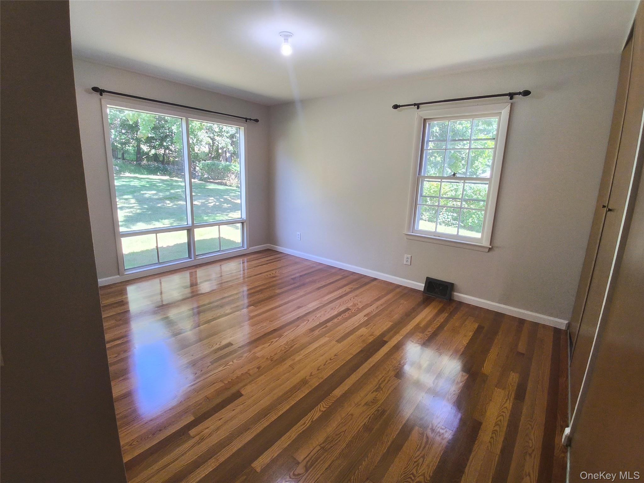515 High Street Property Photo 16