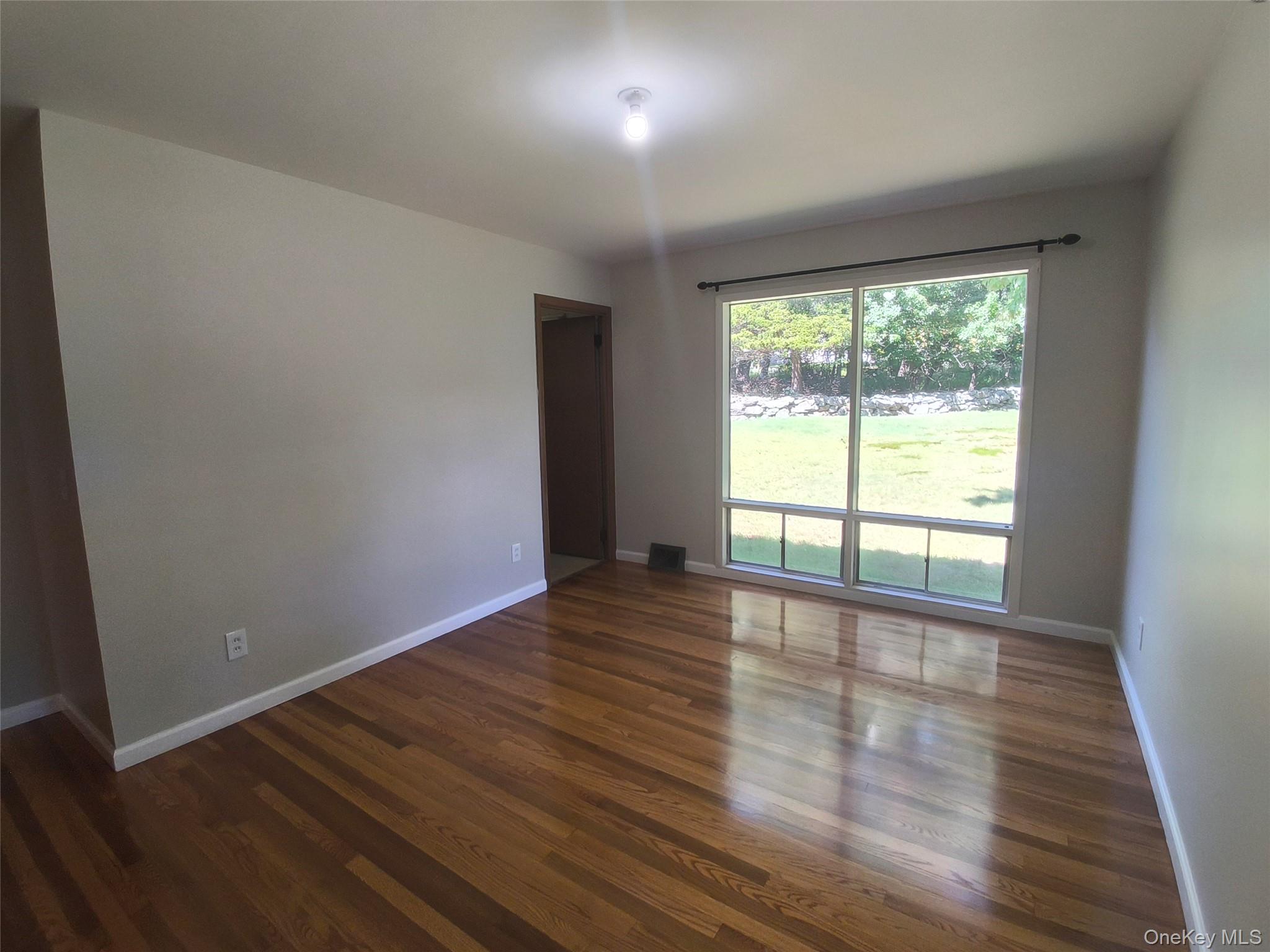 515 High Street Property Photo 18