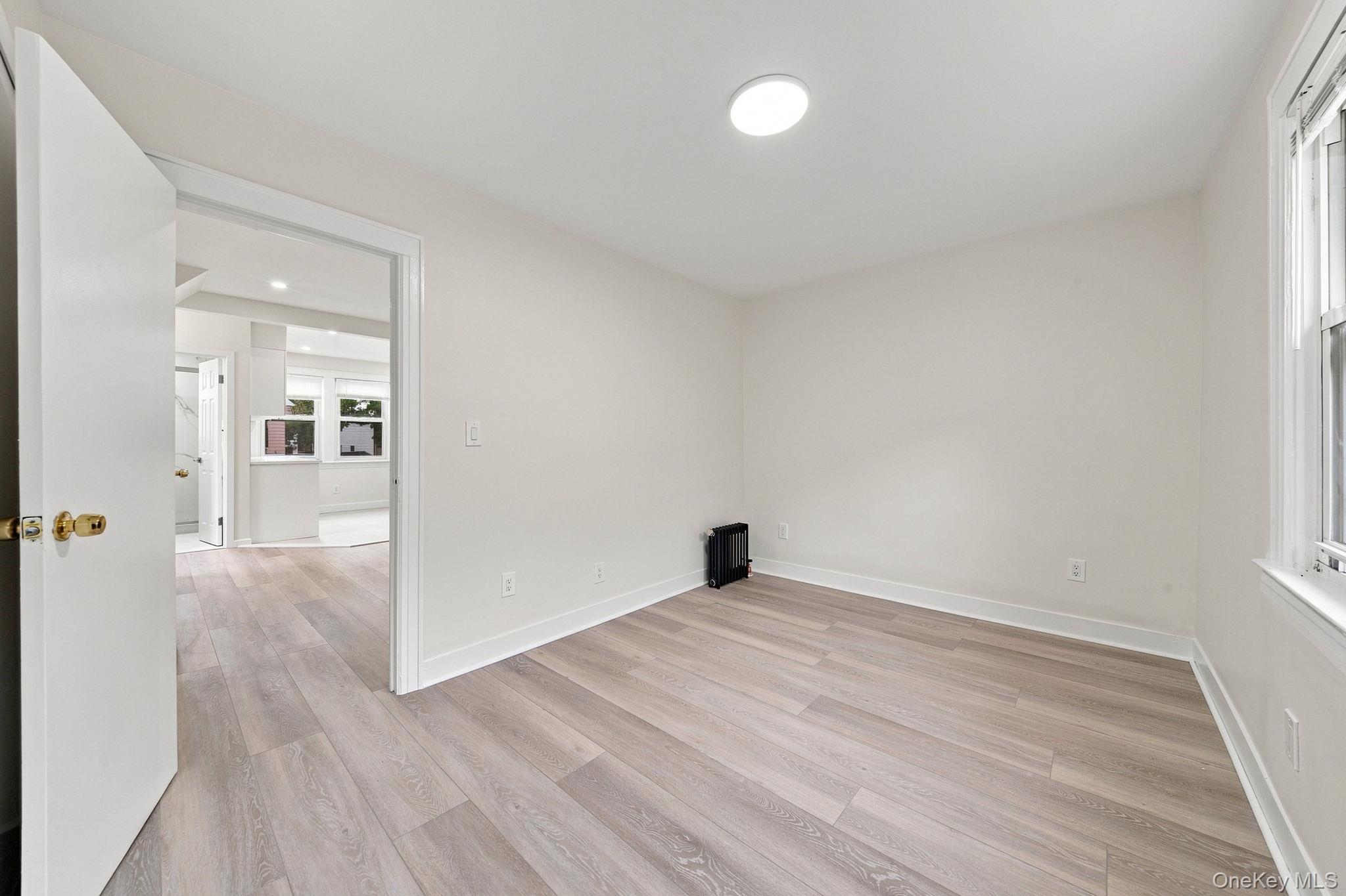 16505 78th Avenue Property Photo 9