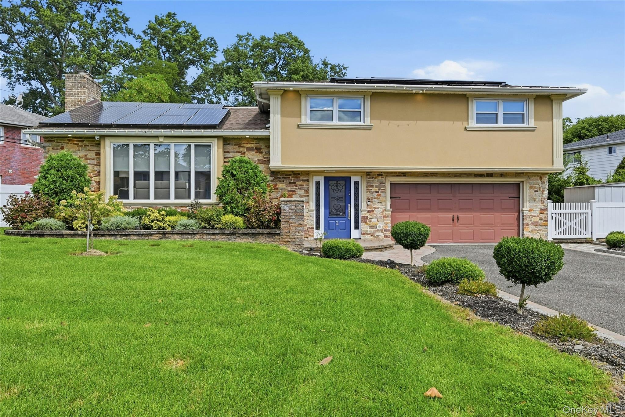 2 Peppermill Road Property Photo 2