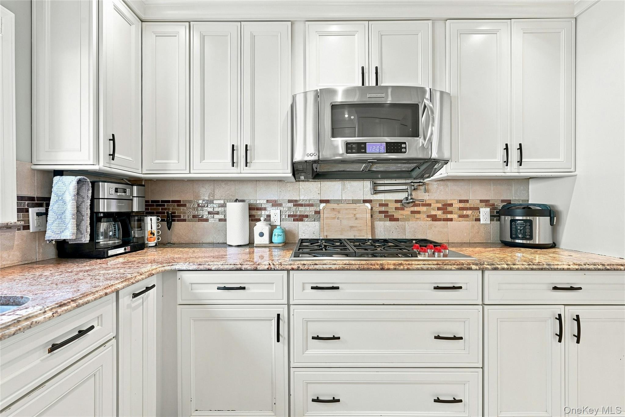 2 Peppermill Road Property Photo 16