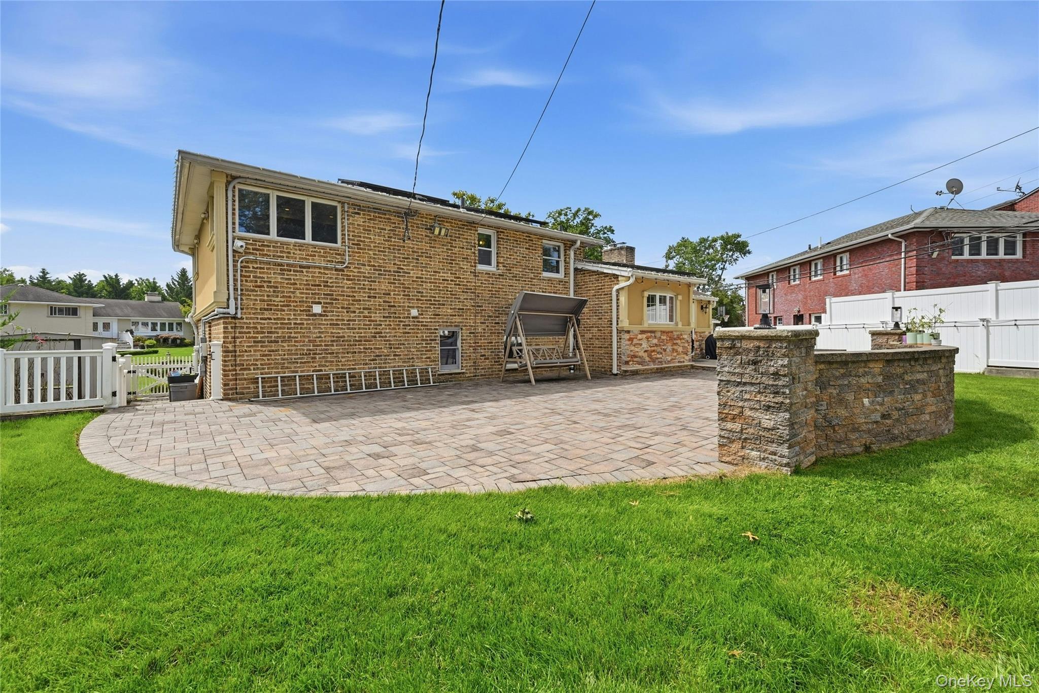 2 Peppermill Road Property Photo 35