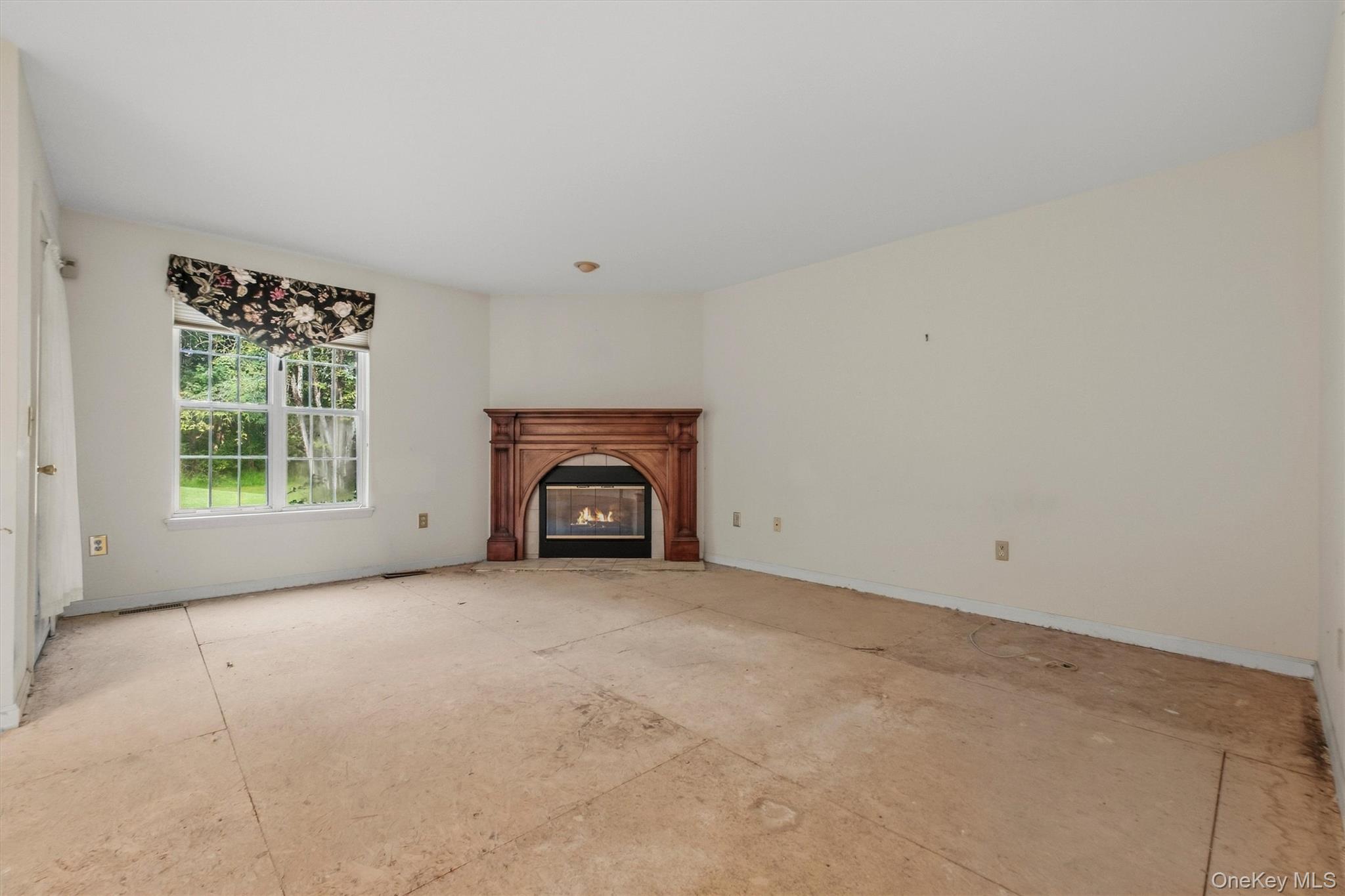 14 Glen Eagles Drive Property Photo 11