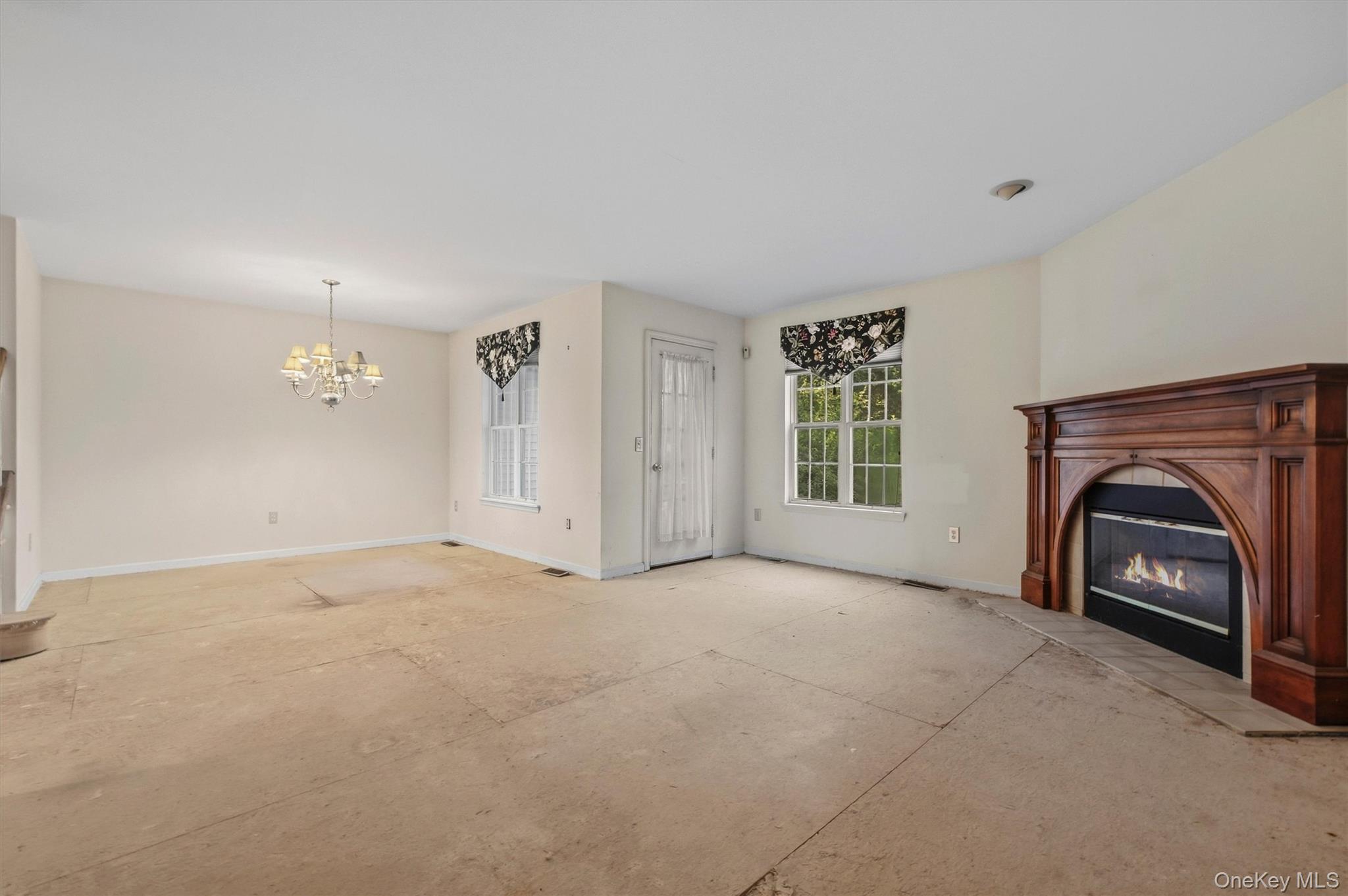 14 Glen Eagles Drive Property Photo 13