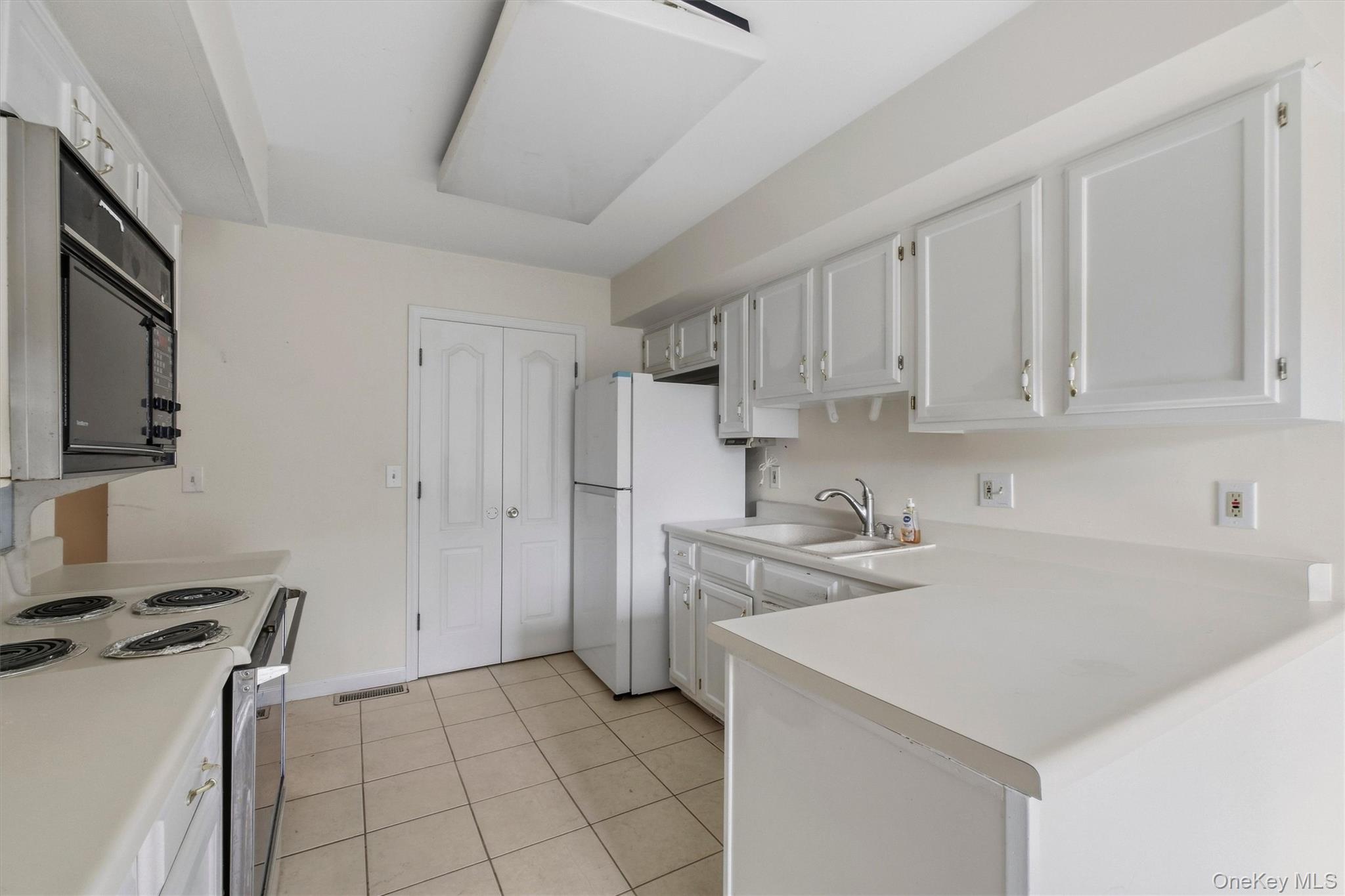 14 Glen Eagles Drive Property Photo 15
