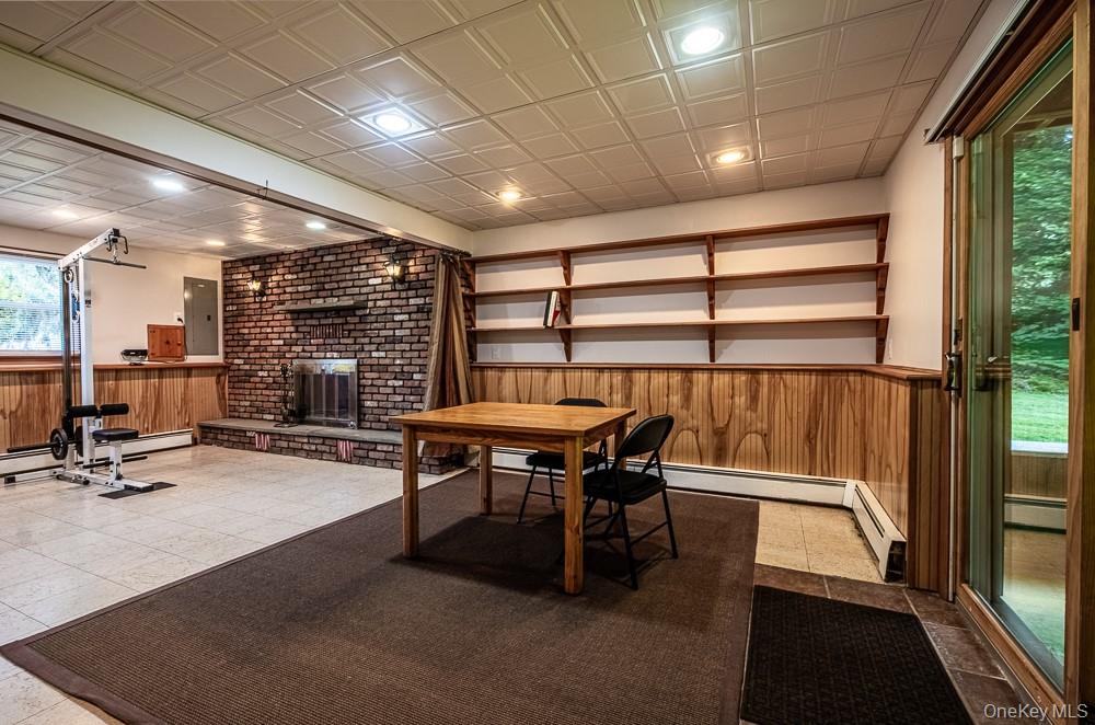 8 W Caroline Drive Property Photo 17