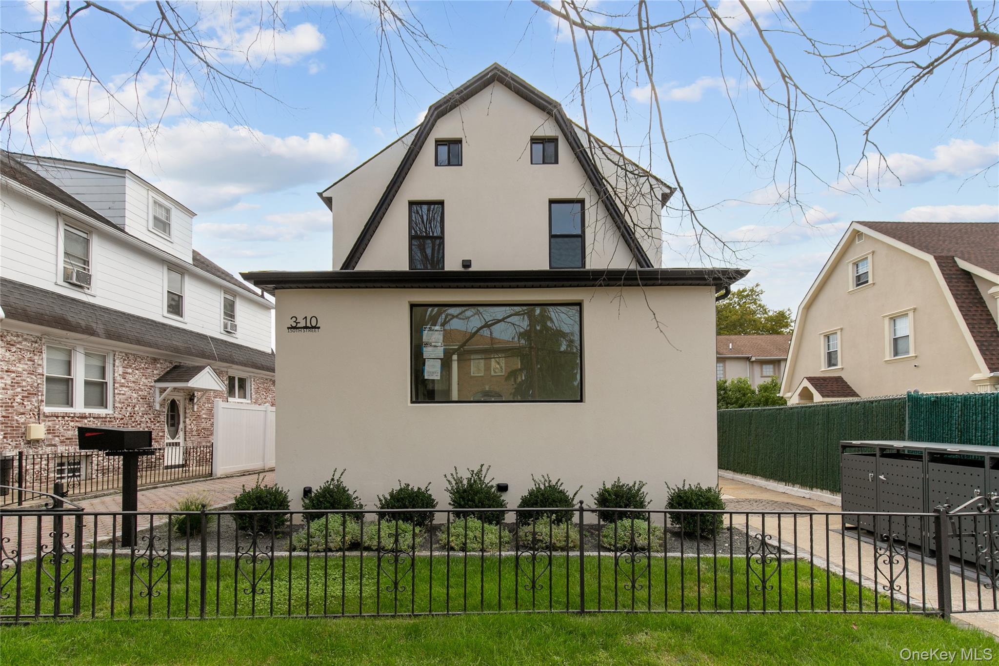 310 150th Street Property Photo 1