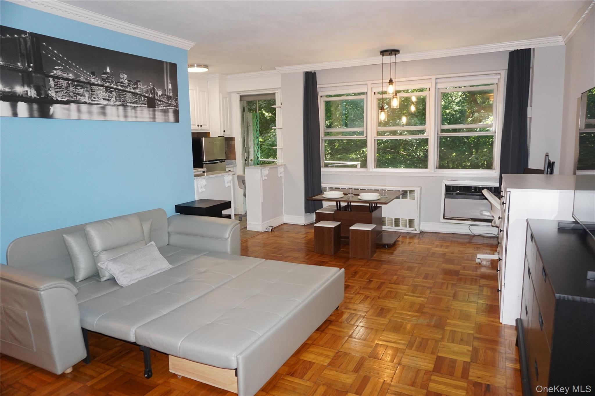 385 Mclean Avenue 1g Property Photo 6