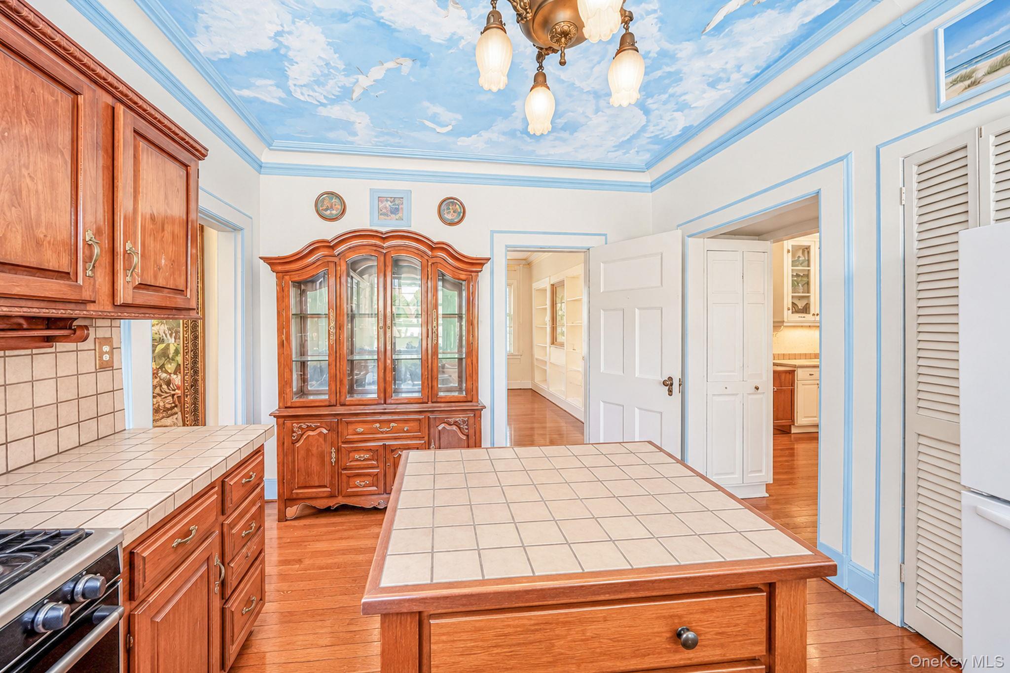 436 Bay Avenue Property Photo 12