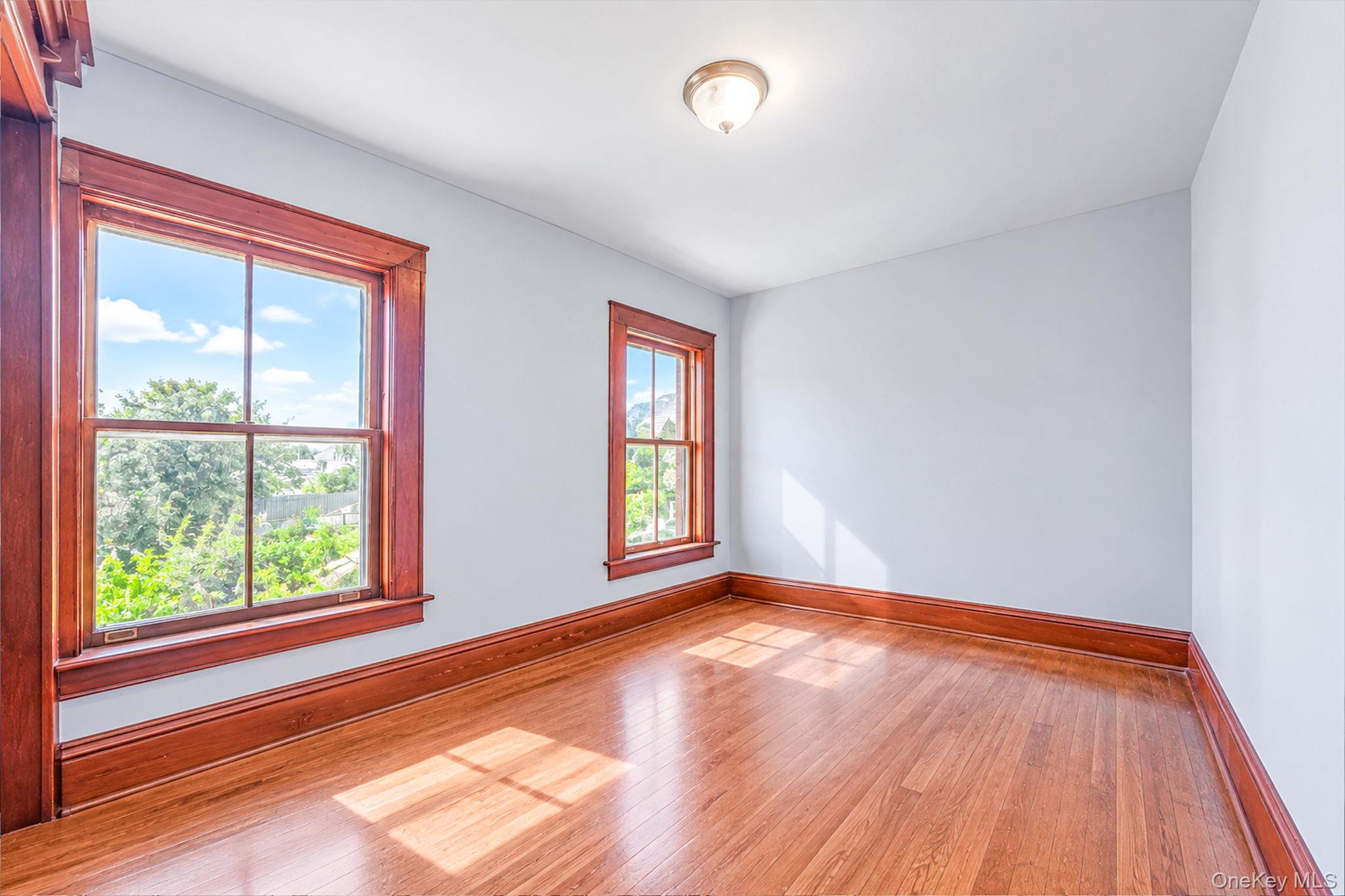 436 Bay Avenue Property Photo 24