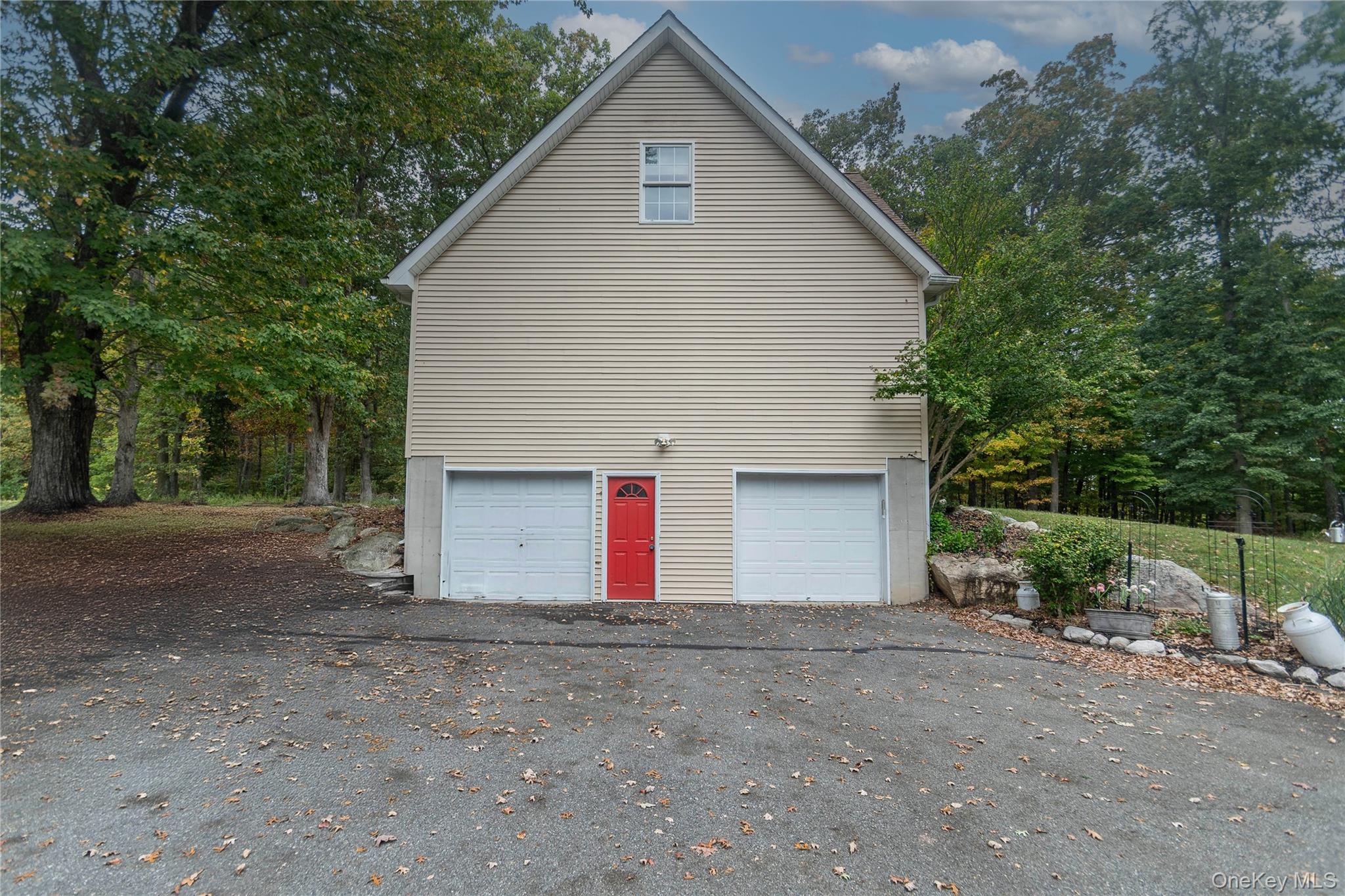 219 Brimstone Hill Road Property Photo 9