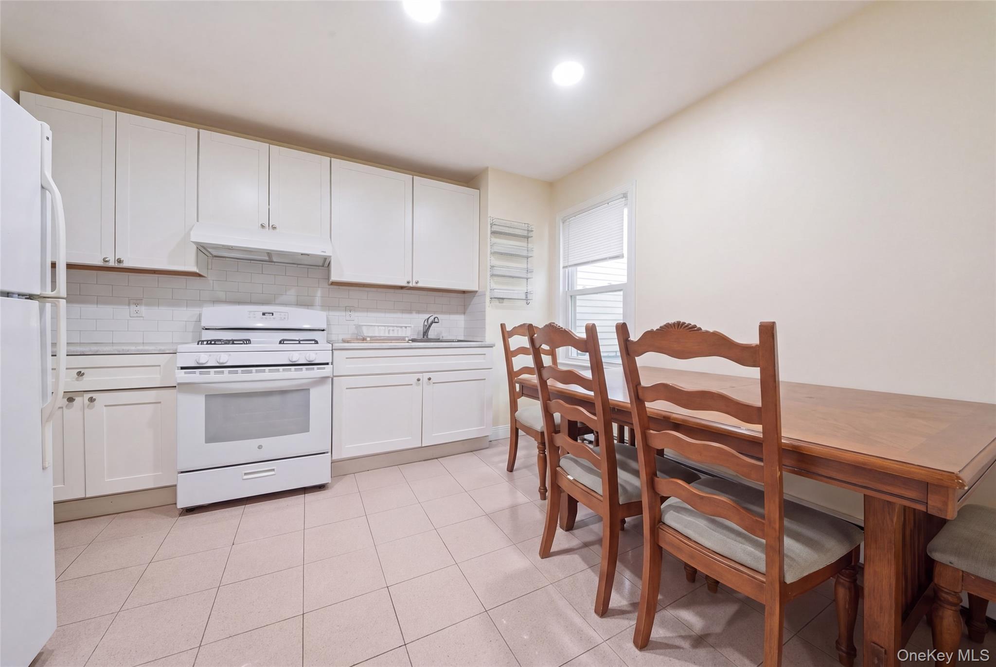 506 Whittier Street Property Photo 15